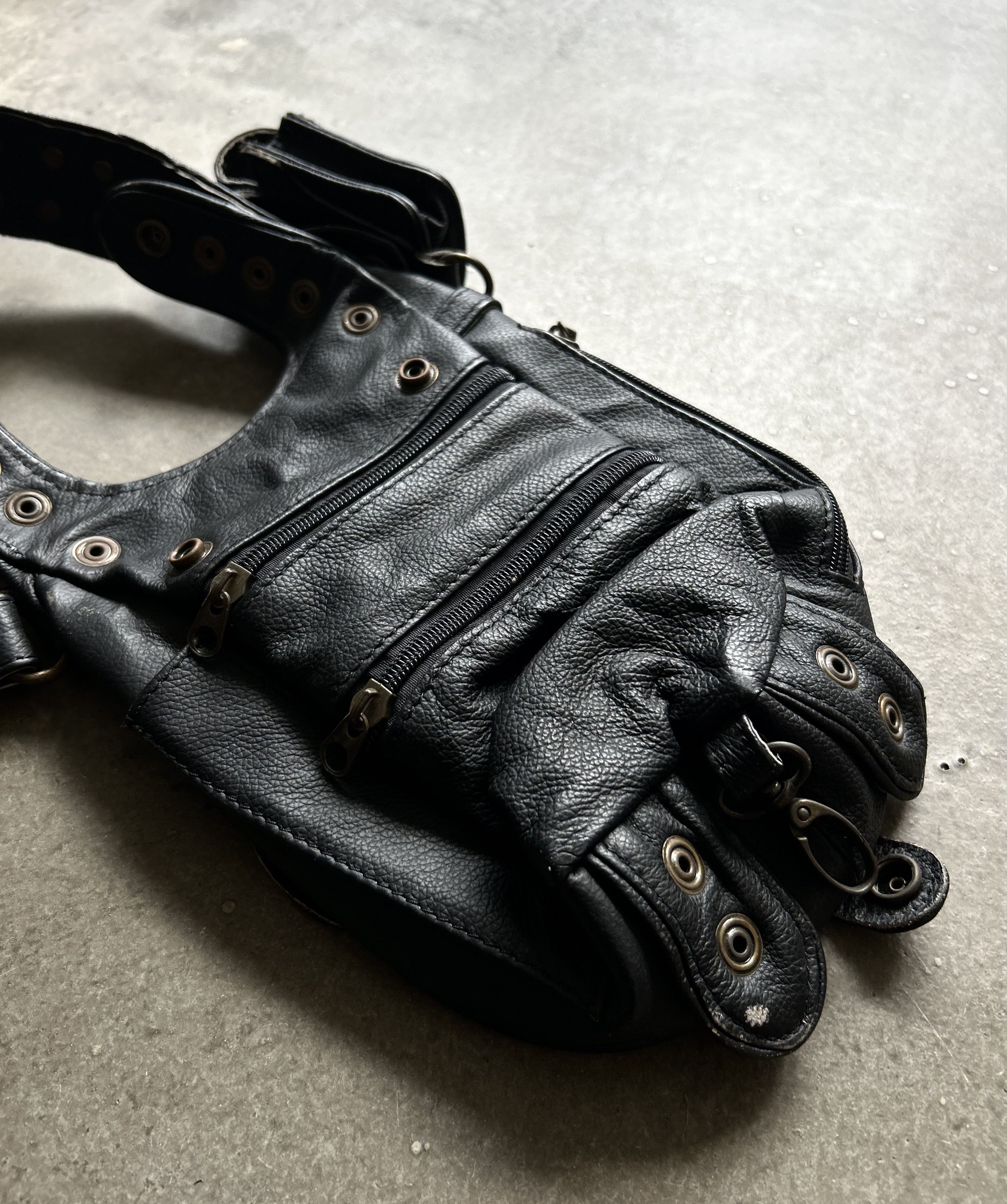 Other 00s Rivet Leather Harness Bag Size ONE SIZE - 6 Thumbnail