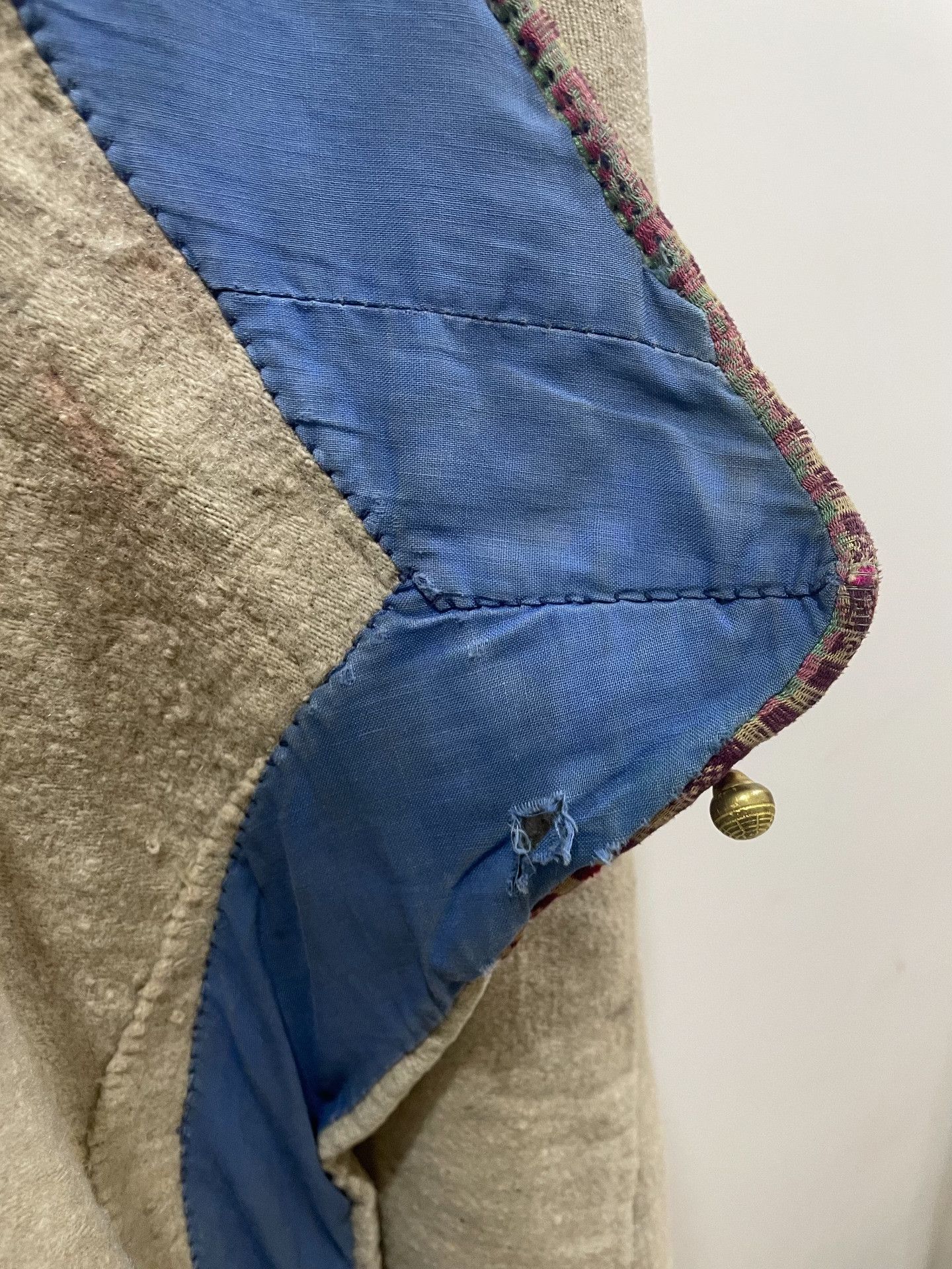 Other Hand-Sewn Wool Tibetan Robe Size US M / EU 48-50 / 2 - 6 Thumbnail