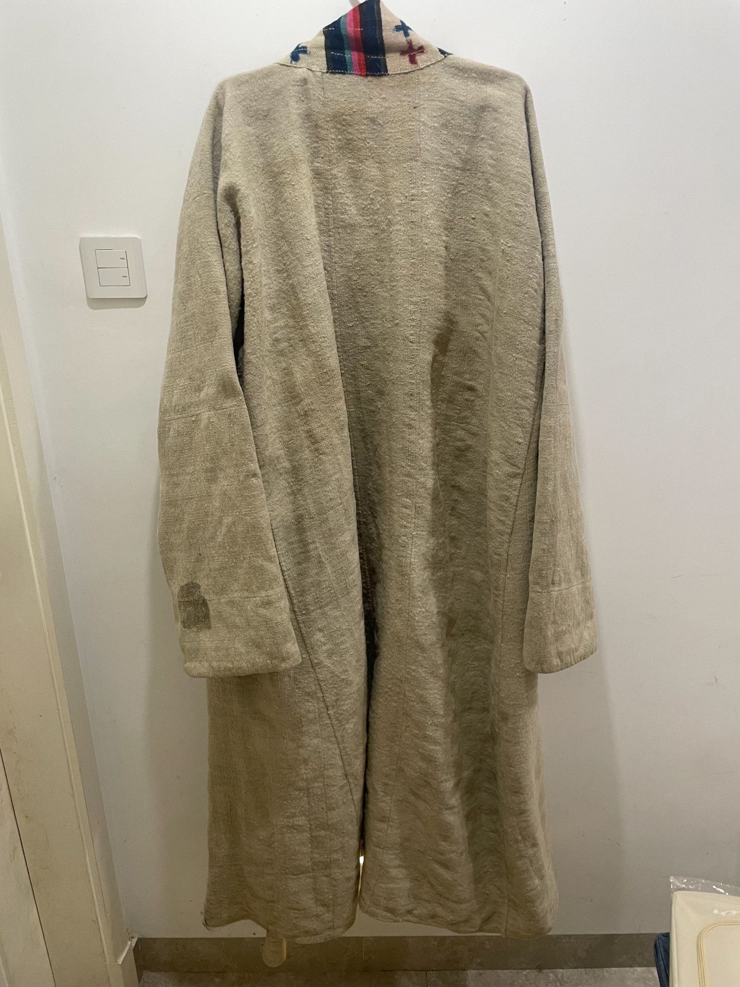 Other Hand-Sewn Wool Tibetan Robe Size US M / EU 48-50 / 2 - 2 Thumbnail