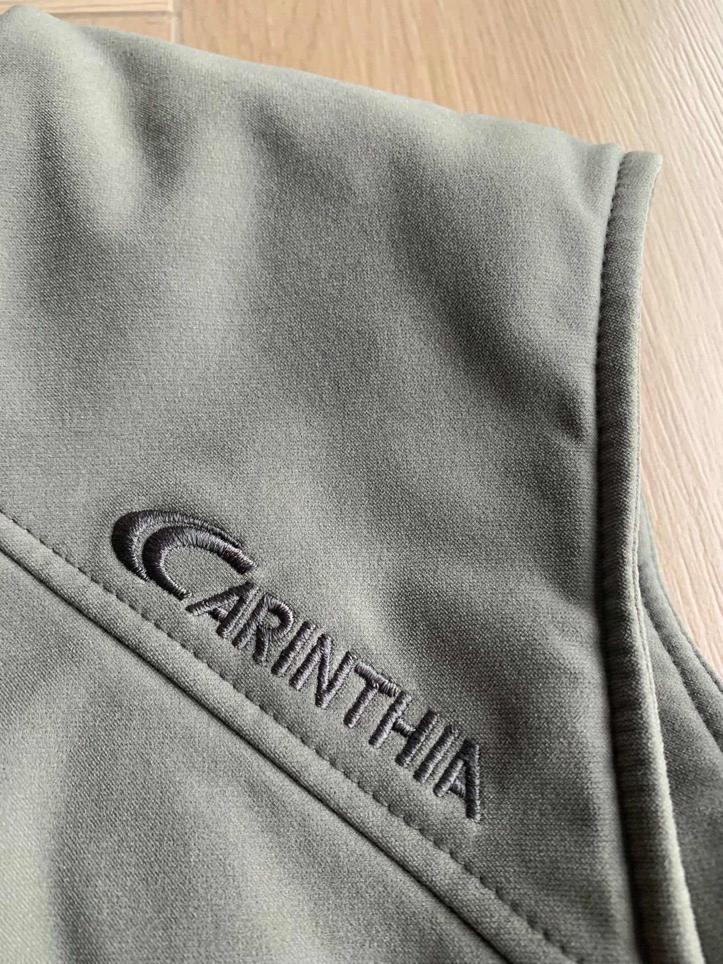 Other Carinthia Loftshell Climate Vest Size US L / EU 52-54 / 3 - 7 Thumbnail