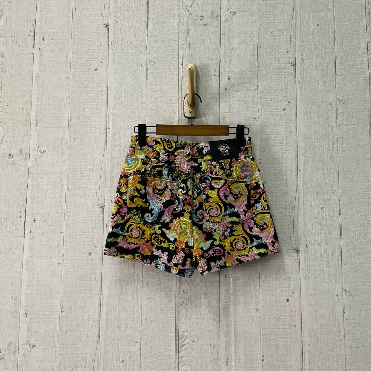Versace VERSACE Floral Denim Shorts Size 27" / US 4 / IT 40 - 3 Thumbnail