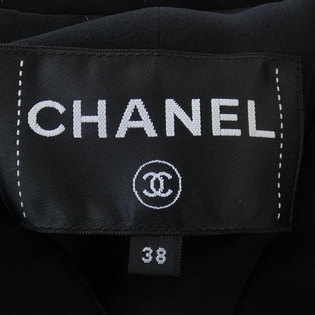Chanel Chanel Chanel Wool Cape Textile Outerwear P75859V67122 DUTY FREE for USA Size ONE SIZE - 5 Thumbnail