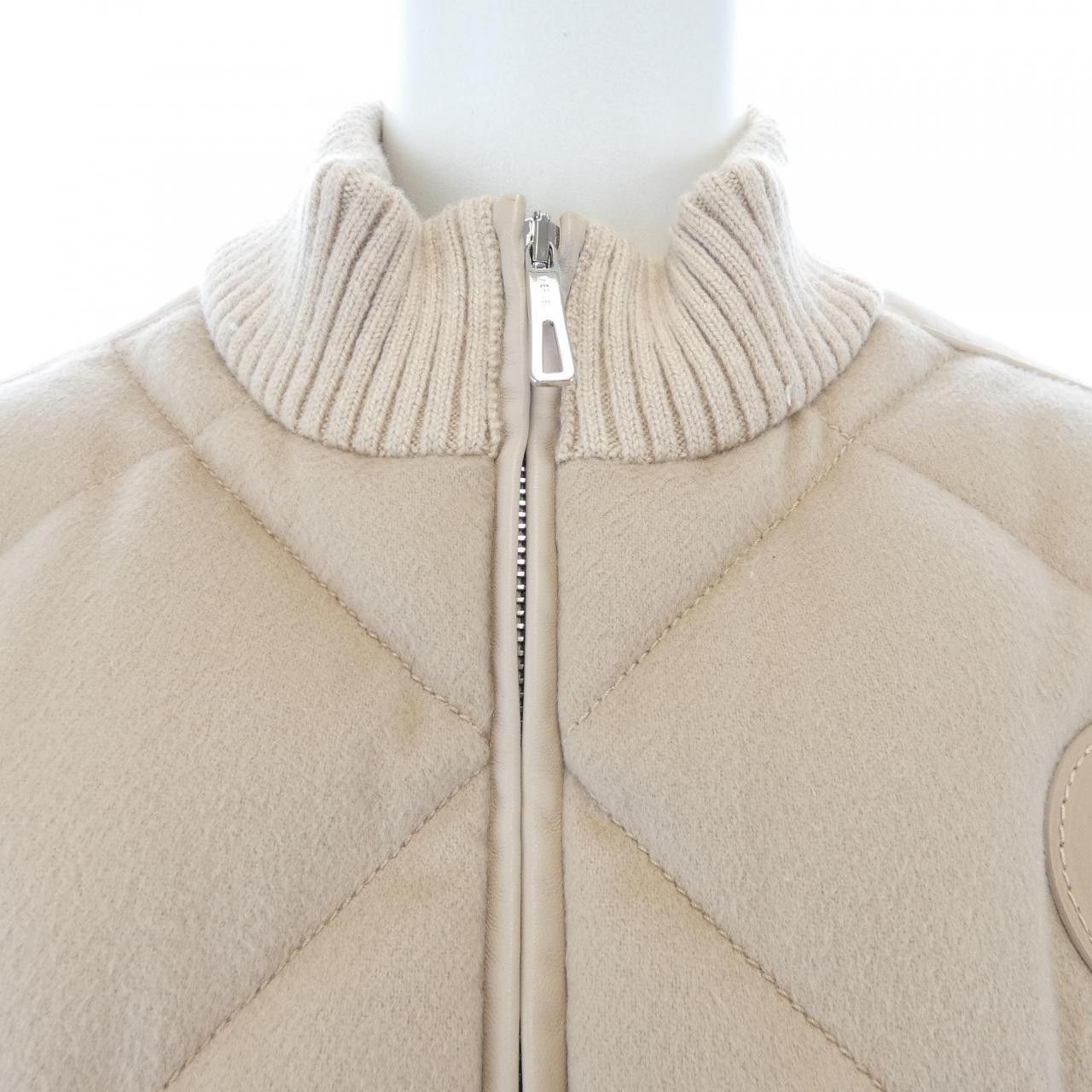 Hermes Hermes Hermes Short Puffer Coat Cashmere Down Jacket Textile Outerwear DUTY FREE for USA Size ONE SIZE - 5 Thumbnail