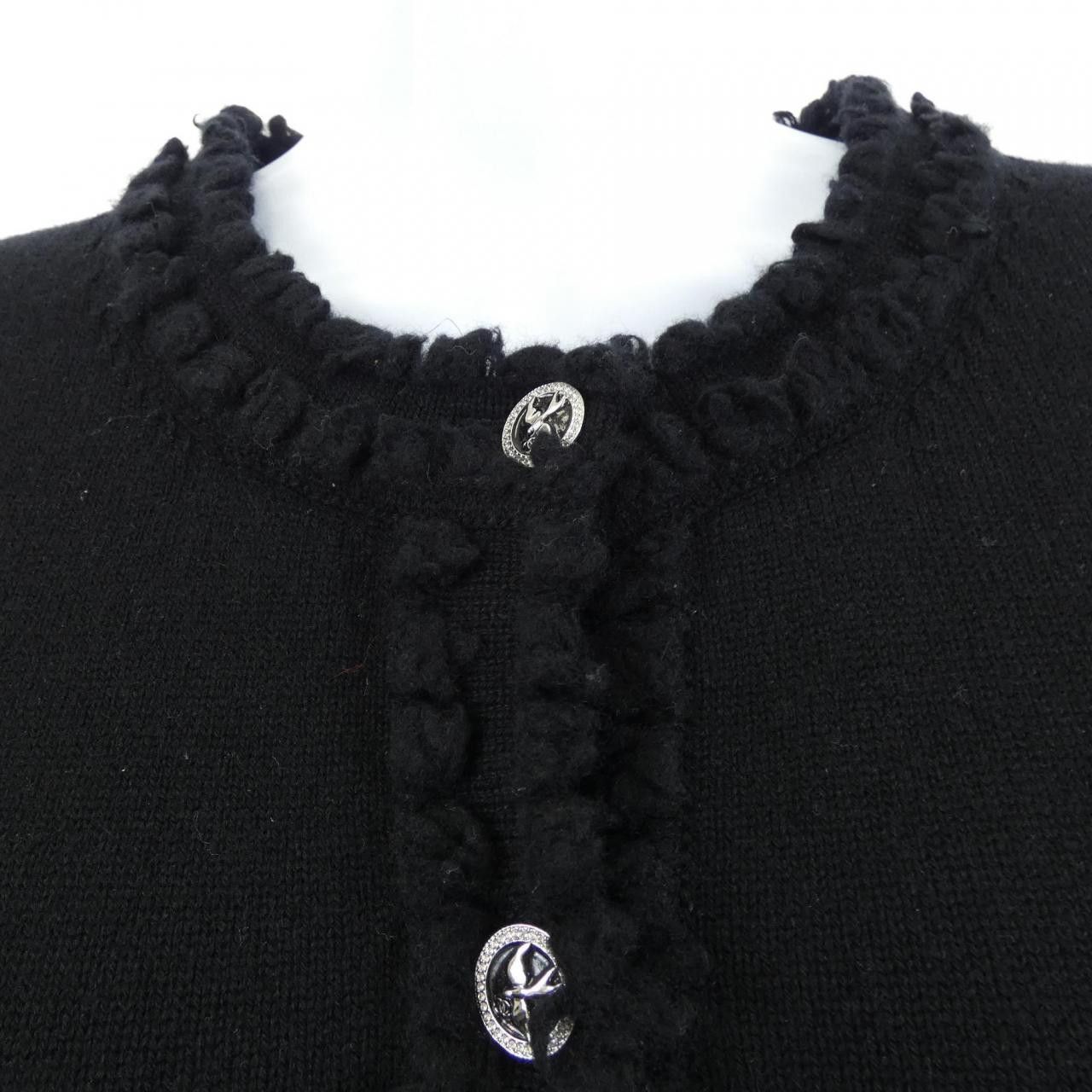 Chanel Chanel Chanel Cashmere Cardigan Textile Tops P79490K11499 DUTY FREE for USA Size ONE SIZE - 6 Thumbnail