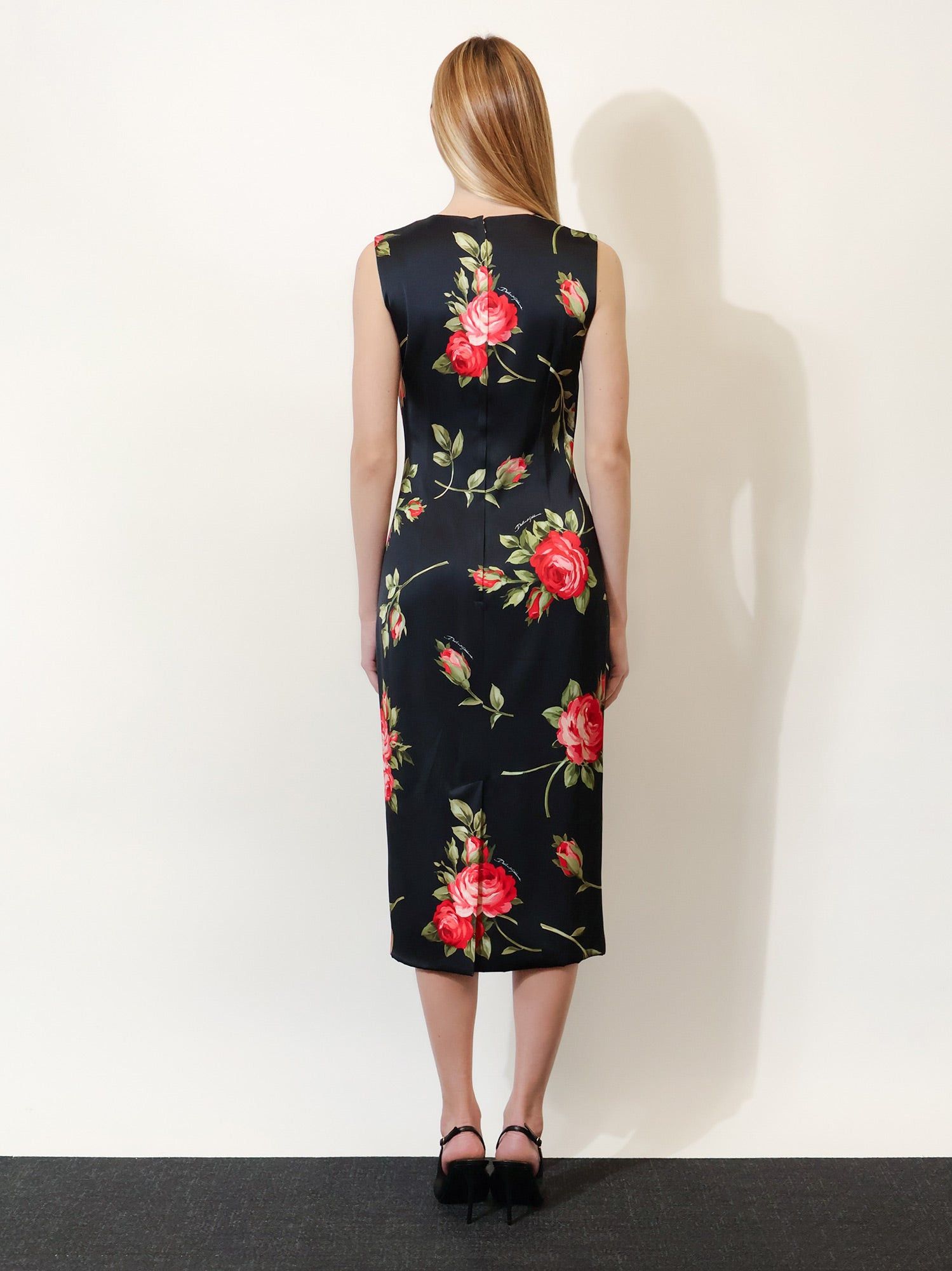 Dolce & Gabbana Viscose Dress With Iconic Print Size M / US 6-8 / IT 42-44 - 5 Thumbnail