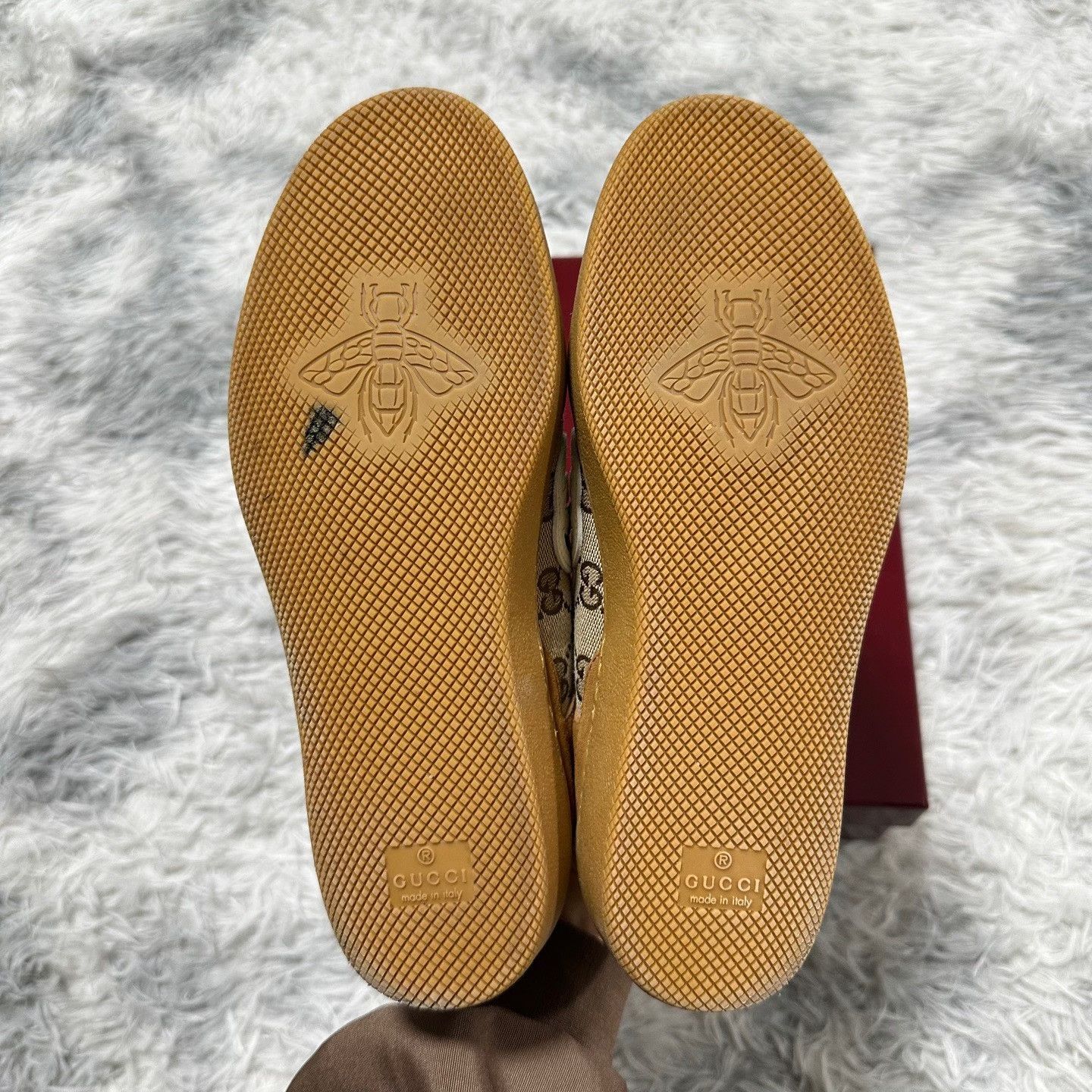 Gucci gucci brown low-top lace-up sneakers for women Size US 7 / IT 37 - 8 Thumbnail