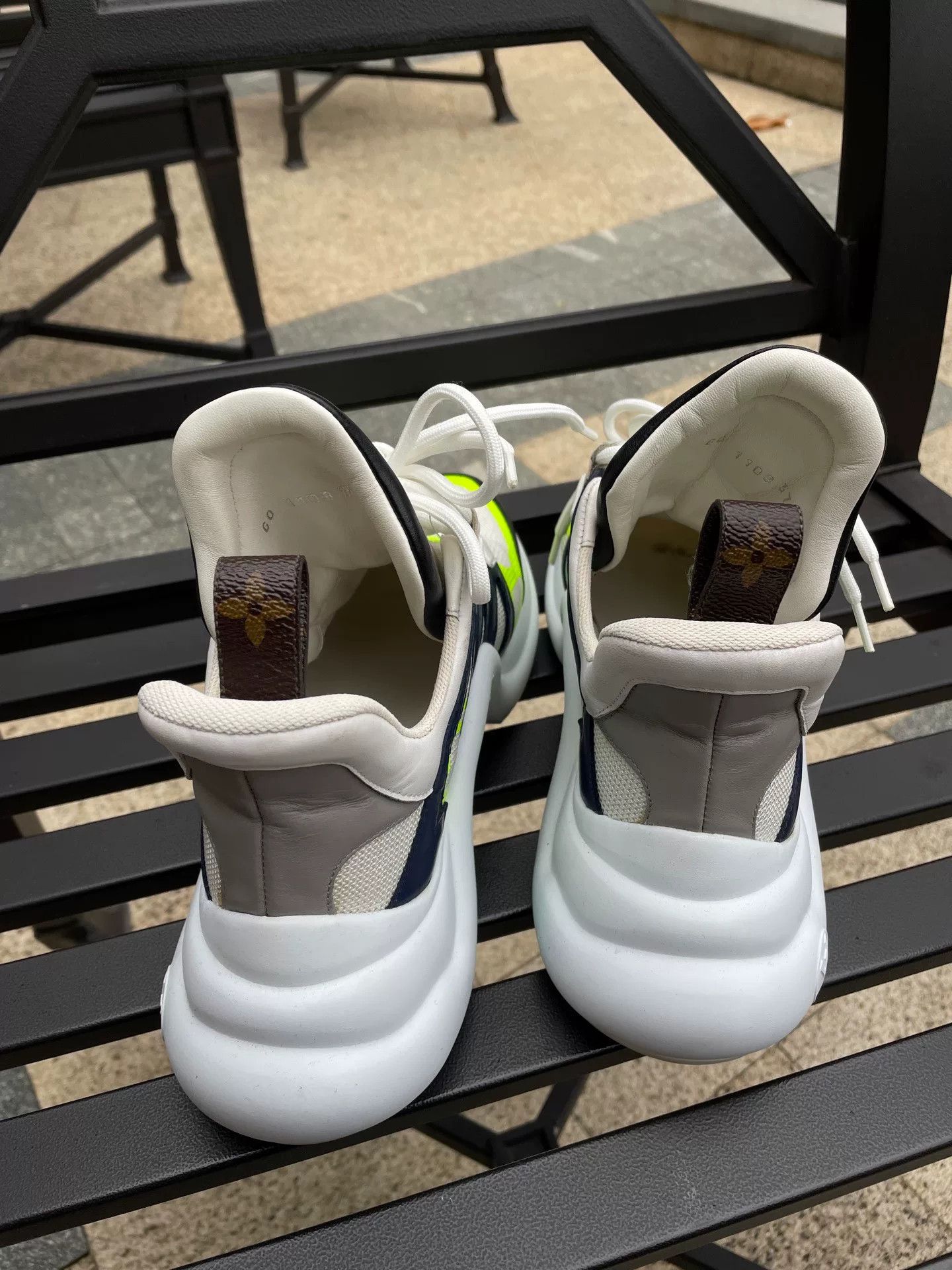 LVXWA Green Louis Vuitton Arch Bridge Shoes Size US 7 / IT 37 - 3 Thumbnail
