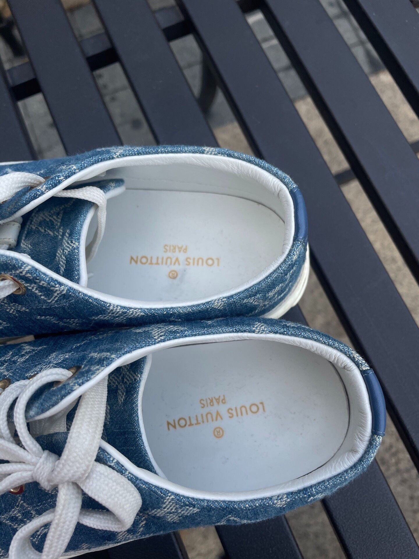 LVXWA Louis Vuitton Blue Sneakers for Sale Size US 7 / IT 37 - 5 Thumbnail