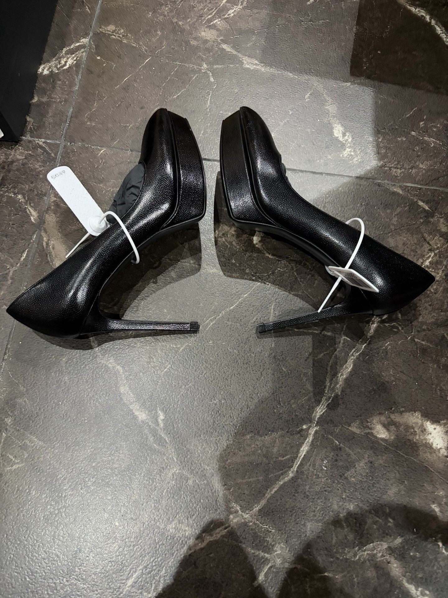 Saint Laurent Paris Saint Laurent Leather Pointed Toe Heels Size US 7 / IT 37 - 4 Thumbnail