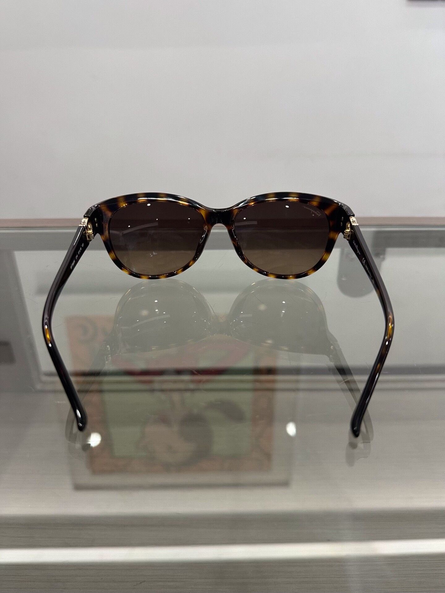 Salvatore Ferragamo Ferragamo Amber Side Metal Logo Sunglasses Size ONE SIZE - 5 Thumbnail