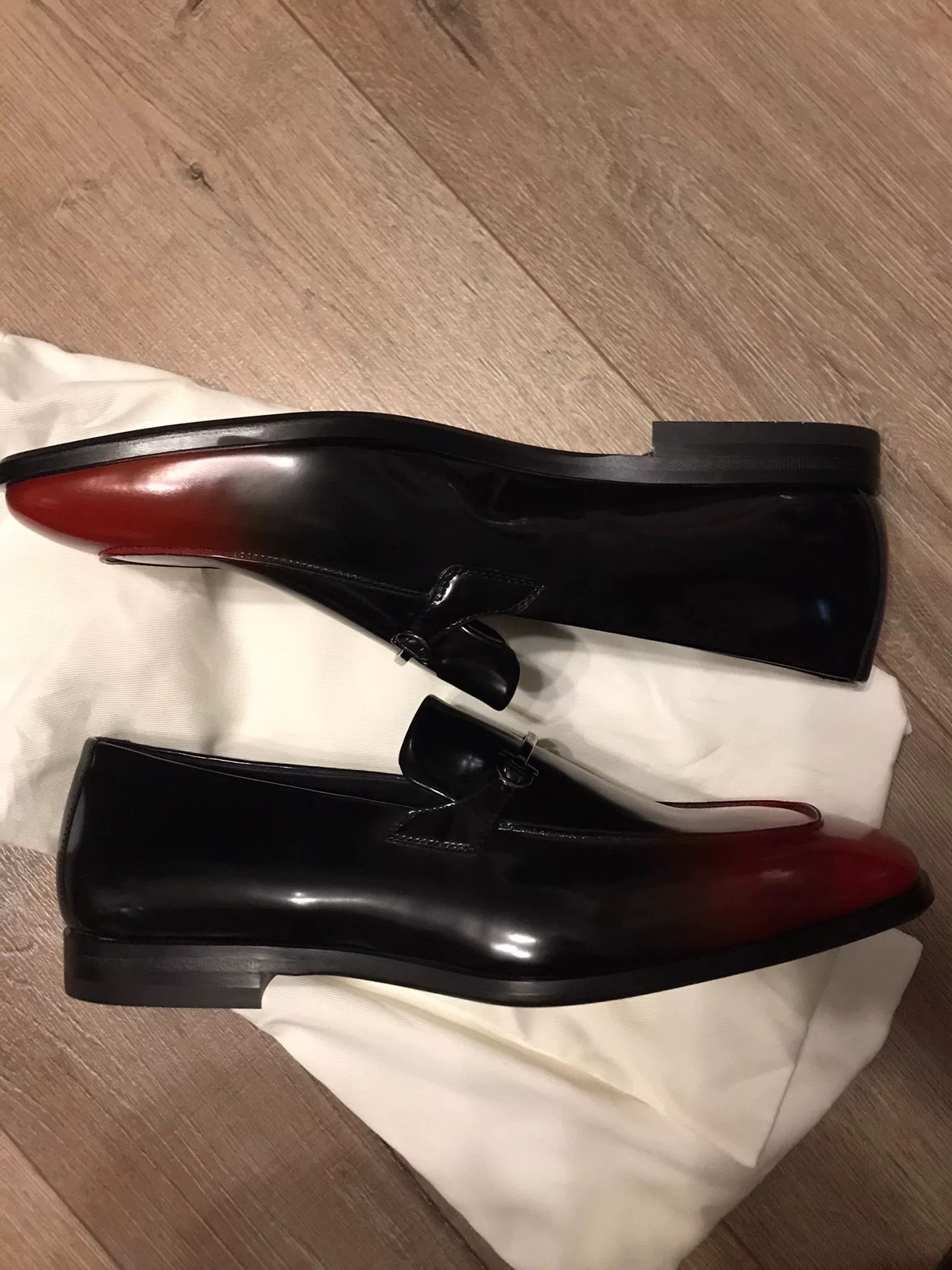 Salvatore Ferragamo Ferragamo Black Red Gradient Loafers Size US 9.5 / EU 42-43 - 8 Thumbnail