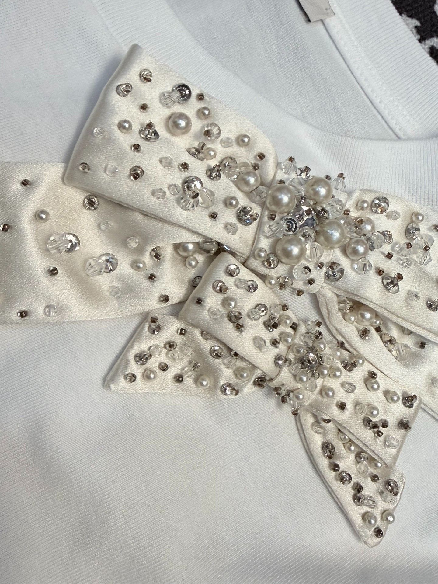 Other White Butterfly Pearl Rhinestone Top Size ONE SIZE - 2 Thumbnail