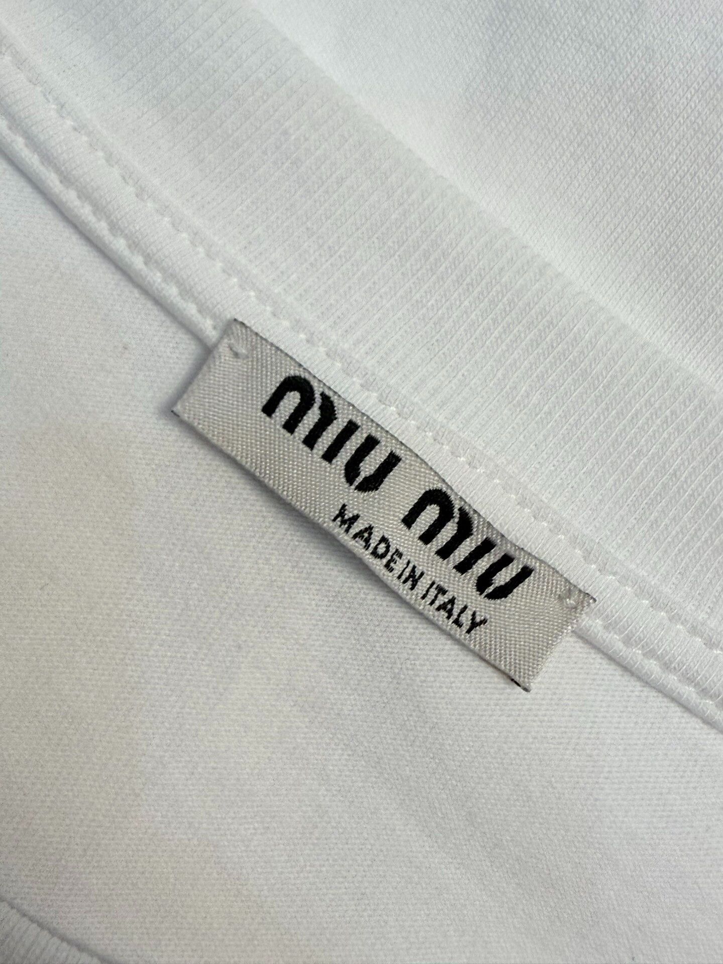 Other White Butterfly Pearl Rhinestone Top Size ONE SIZE - 5 Thumbnail