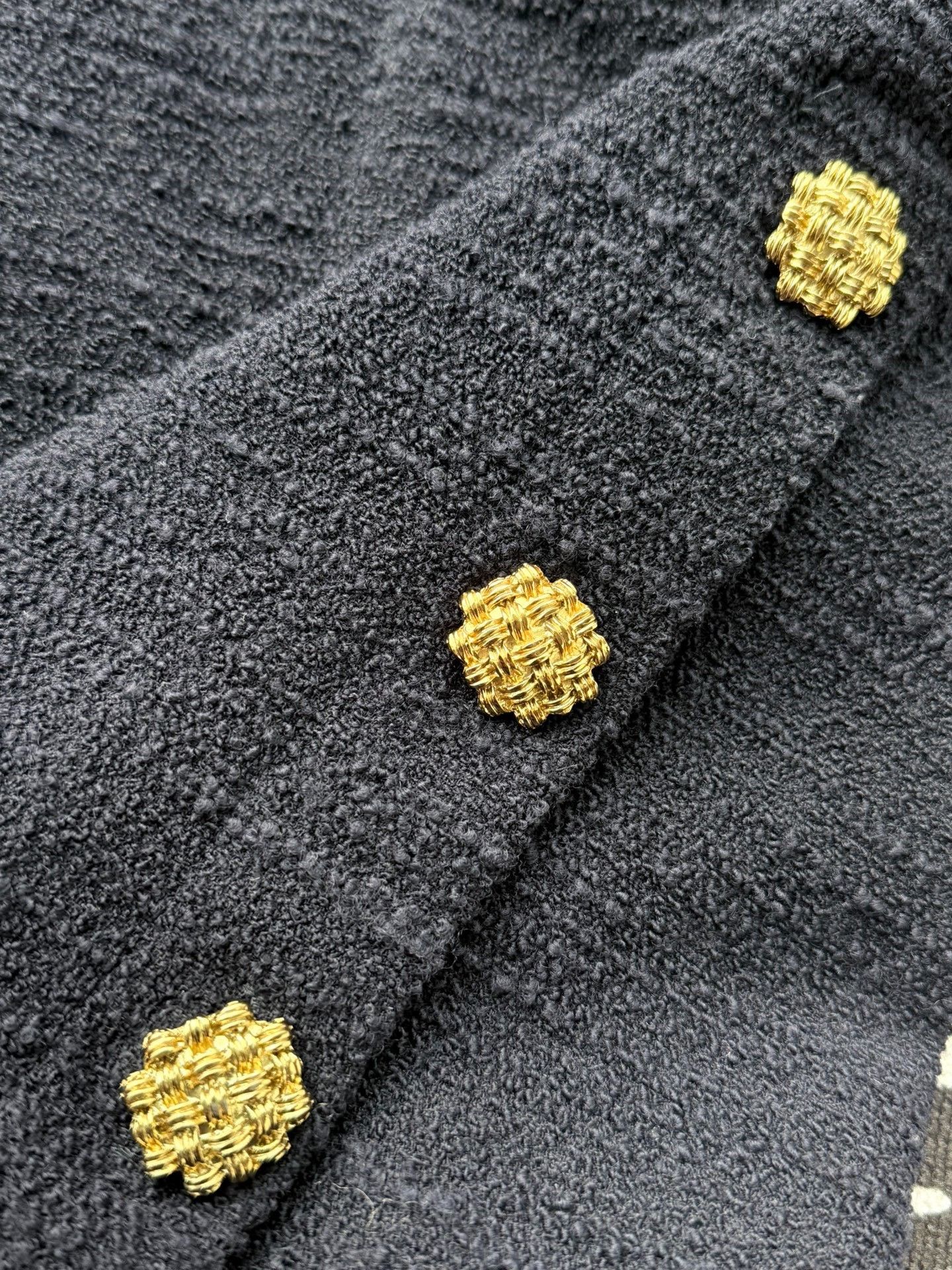 Other Sleeveless Tweed Dress Horsebit Pineapple Buttons Size M / US 6-8 / IT 42-44 - 4 Thumbnail