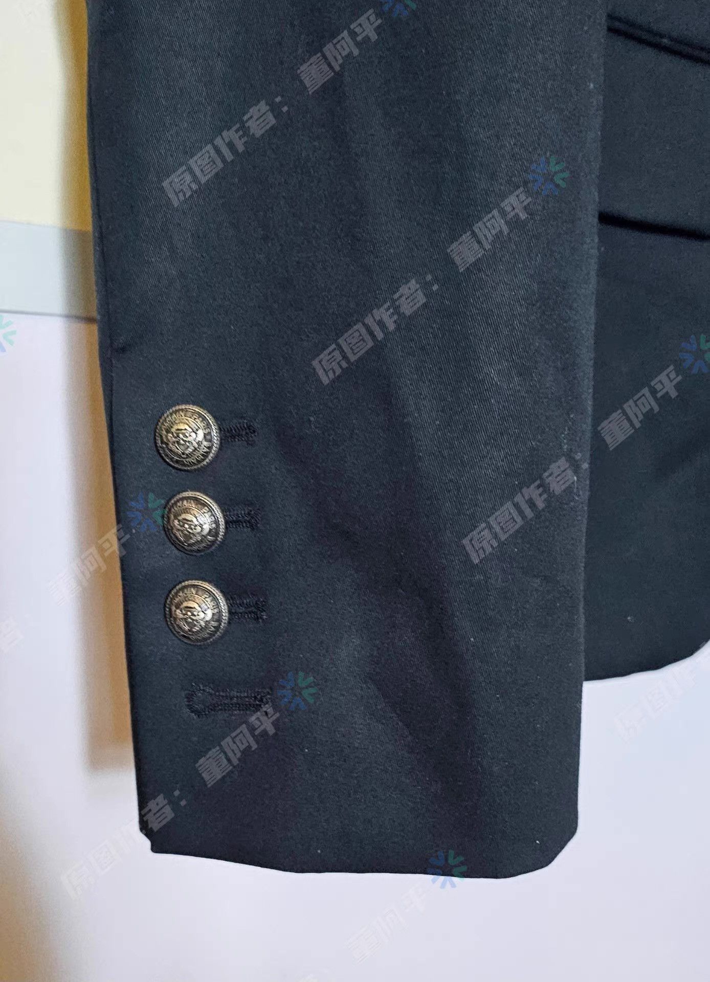 Balmain Double-Breasted Black Blazer Size US M / EU 48-50 / 2 - 6 Thumbnail