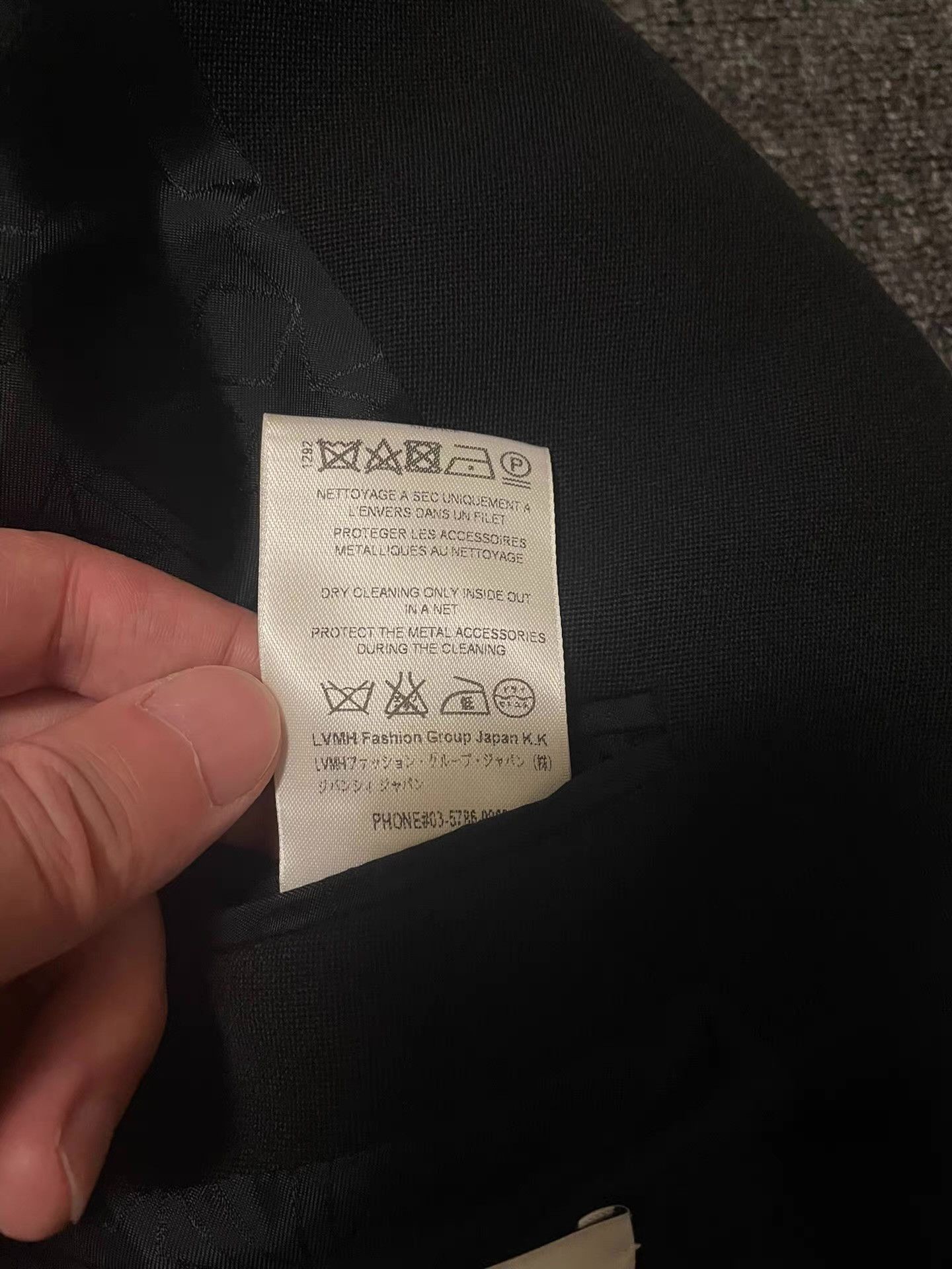 Givenchy Black Blazer with Beaded Collar Detail Size US M / EU 48-50 / 2 - 7 Thumbnail