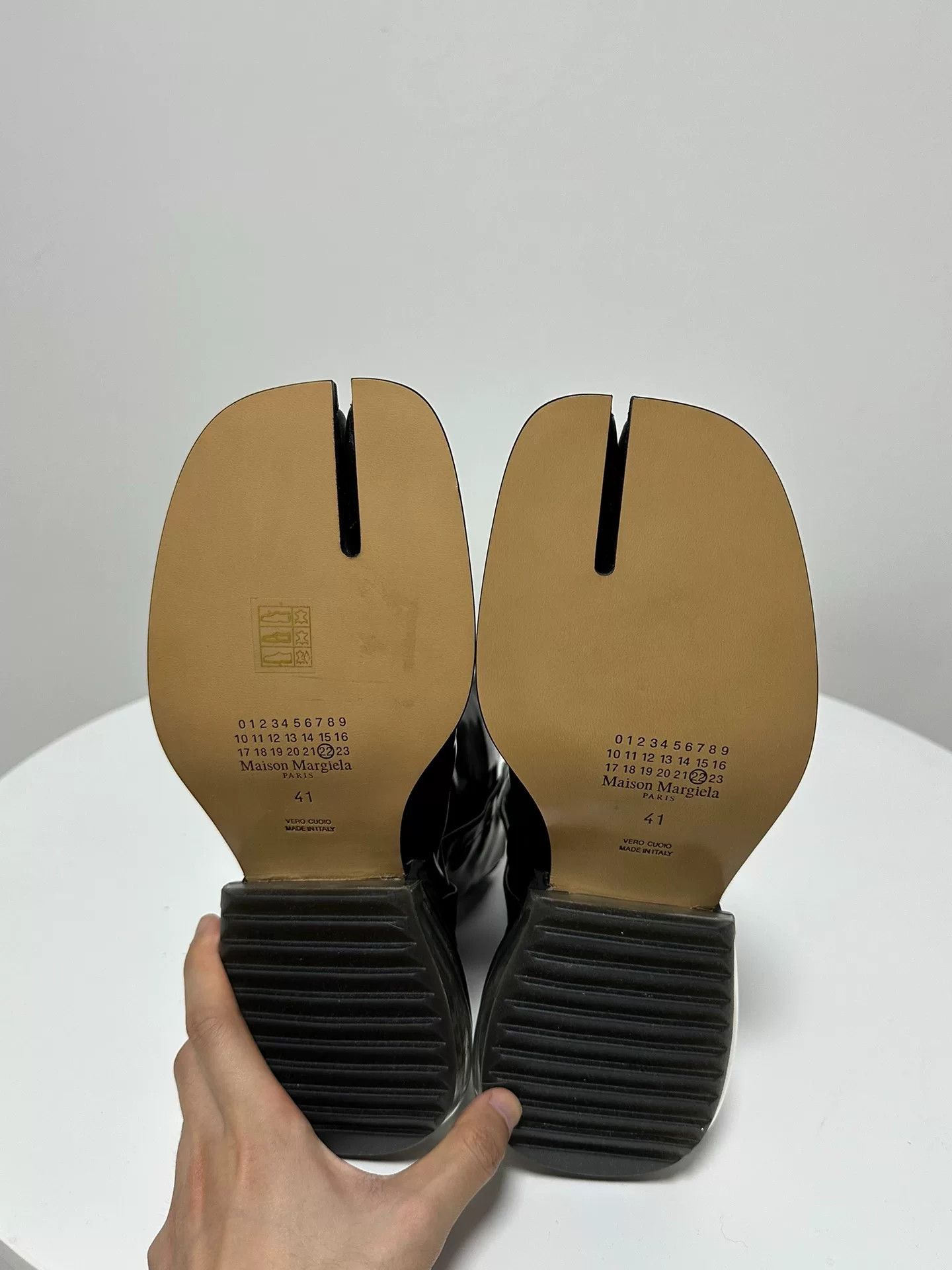 Maison Margiela Maison Margiela Air Cushion Tabi Size US 8 / EU 41 - 5 Thumbnail