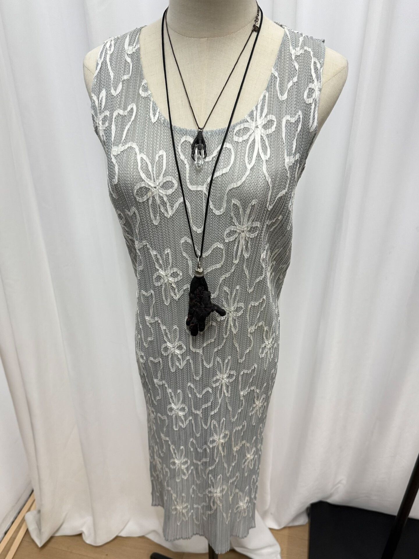 Issey Miyake Issey Miyake Pleats Please Floral Dress Size M / US 6-8 / IT 42-44 - 9 Thumbnail