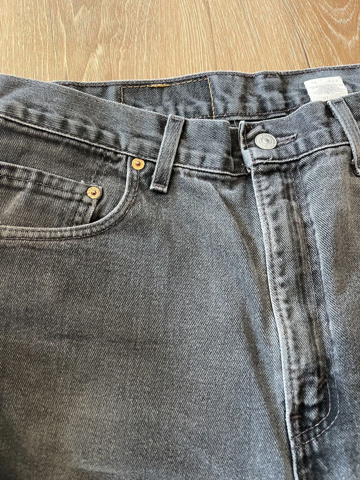 Other Vintage Levi's 505 Black Jeans Size US 31 - 9 Thumbnail