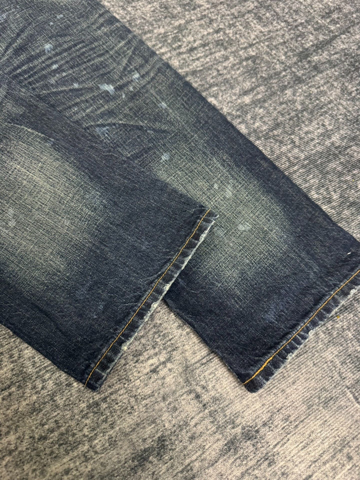 Levi's Vintage Levi's 501 00s Jeans Size US 31 - 7 Thumbnail
