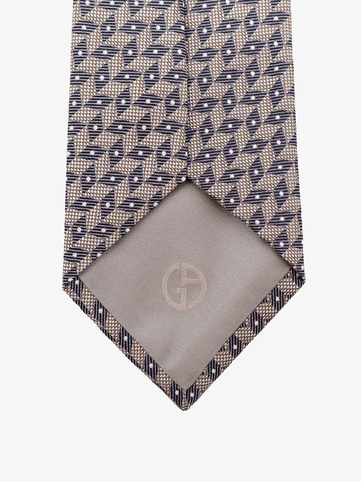 Giorgio Armani Silk Tie Size ONE SIZE - 3 Thumbnail