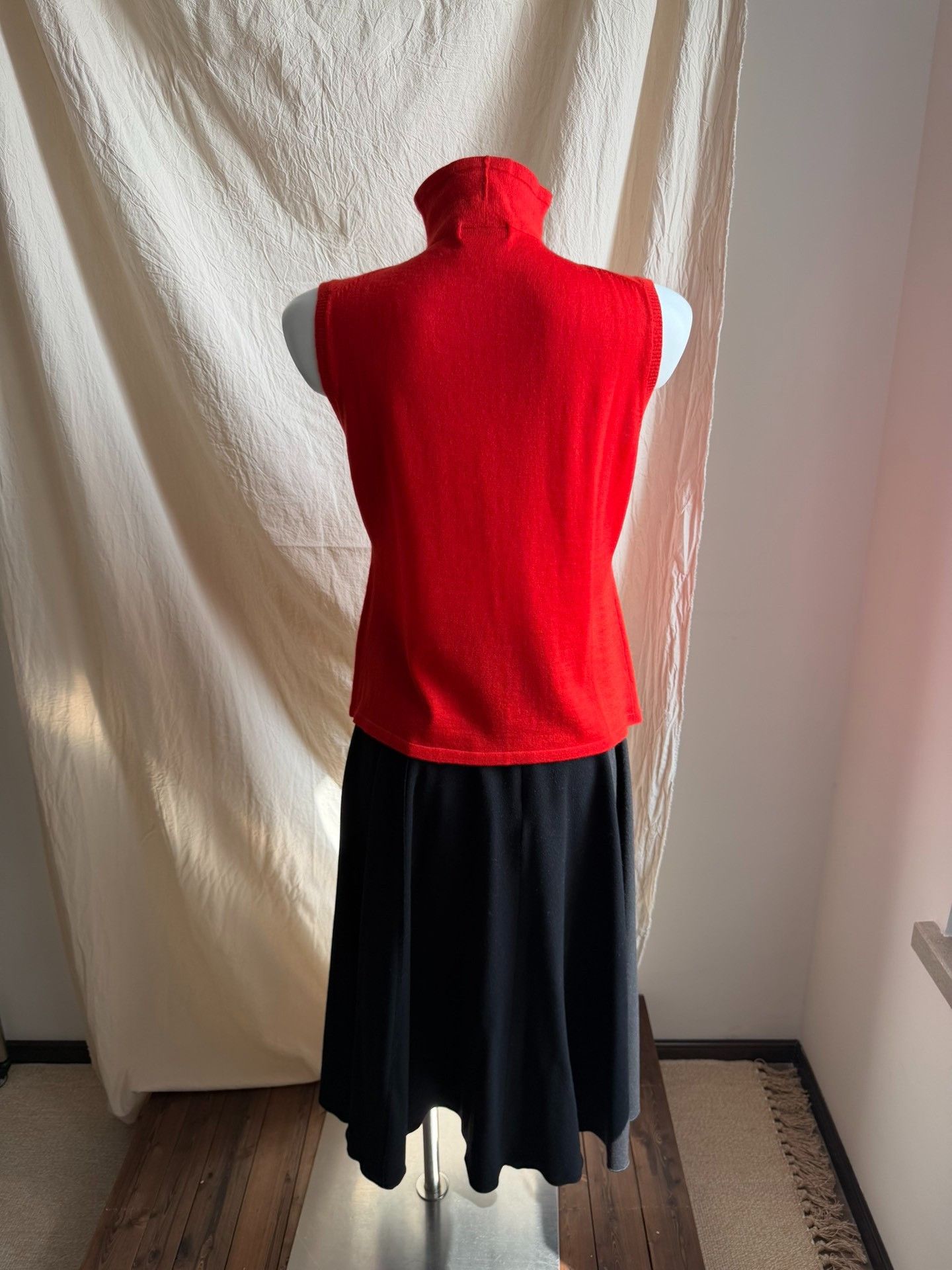 Hiroko Koshino Homme HIROKOBIS Red Wool Knit Turtleneck Vest Size M / US 6-8 / IT 42-44 - 7 Thumbnail