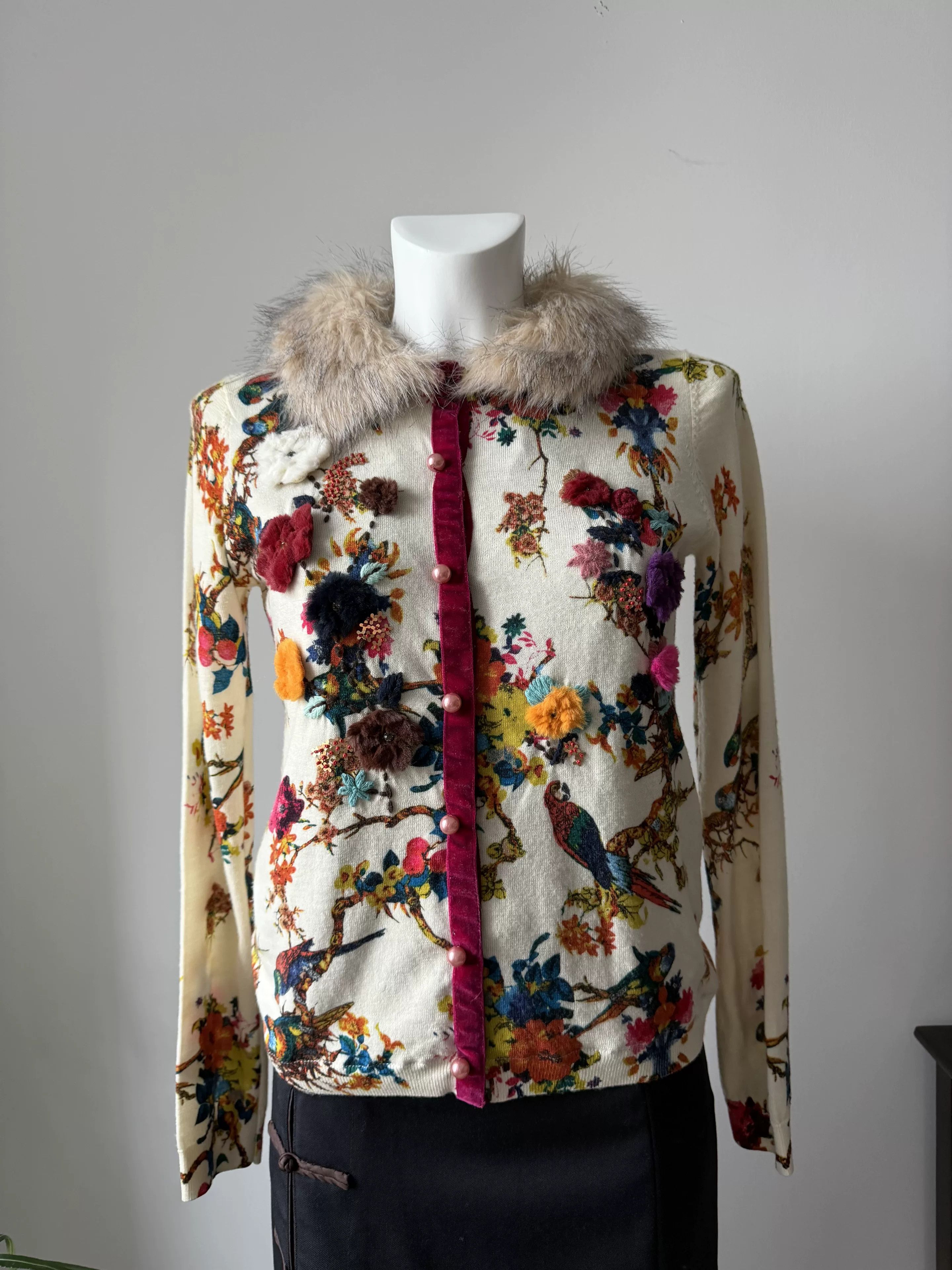 TWINSET TWINSET Floral Bird Embroidery Fur Collar Knit Jacket Size M / US 6-8 / IT 42-44 - 2 Thumbnail