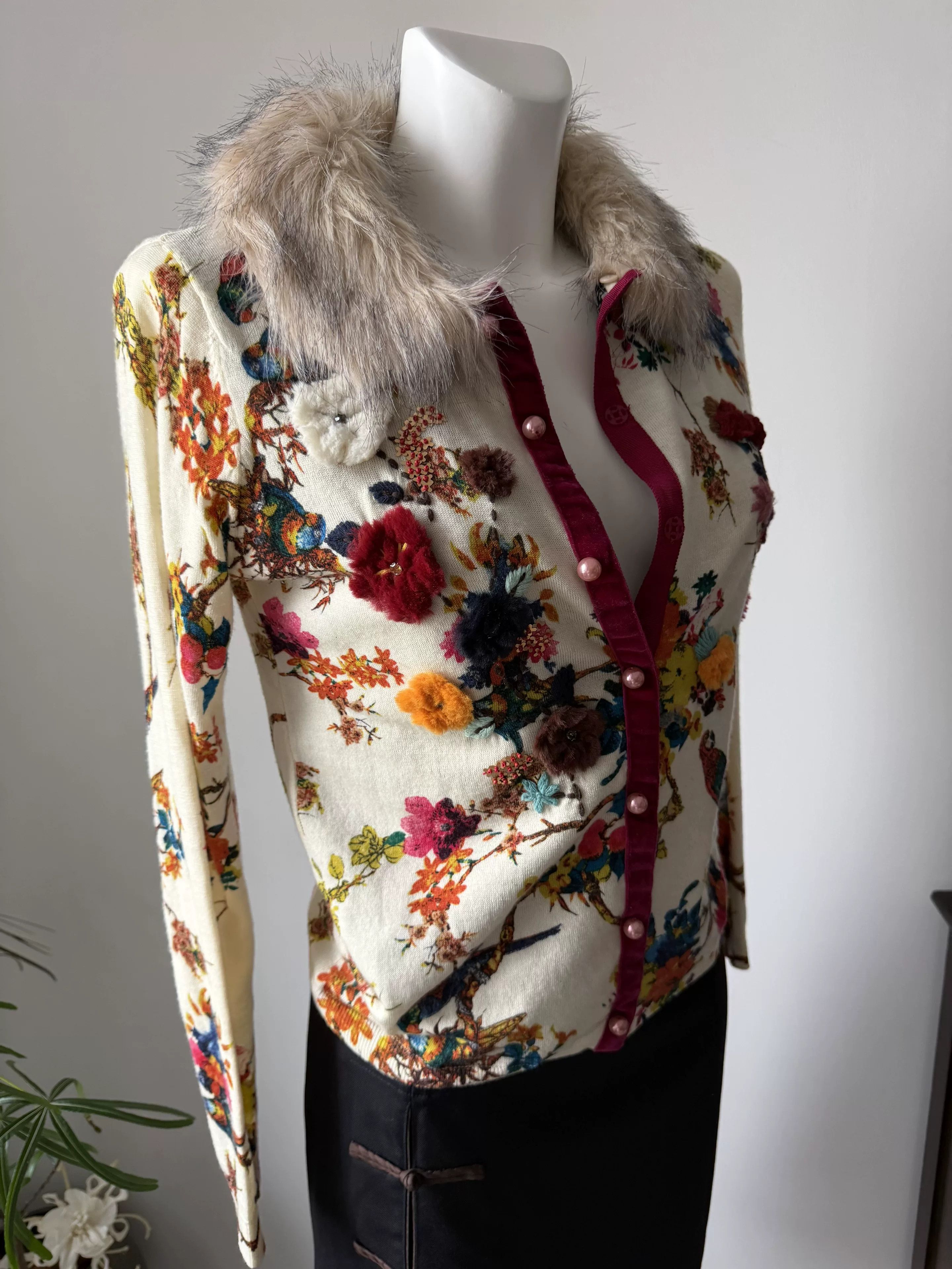 TWINSET TWINSET Floral Bird Embroidery Fur Collar Knit Jacket Size M / US 6-8 / IT 42-44 - 7 Thumbnail