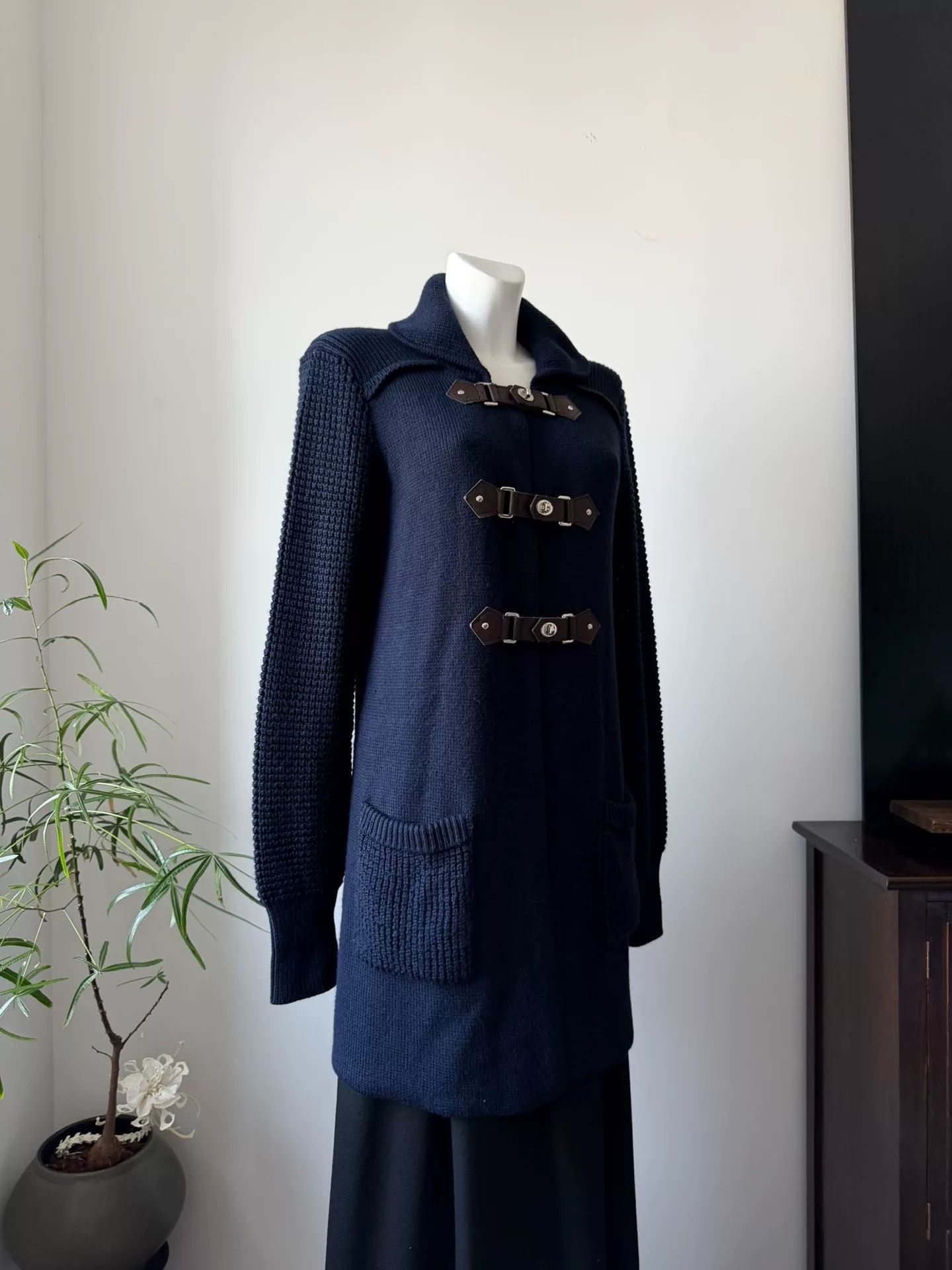 Sportmax SPORTMAX Navy Leather Button Knit Cardigan Size M / US 6-8 / IT 42-44 - 3 Thumbnail