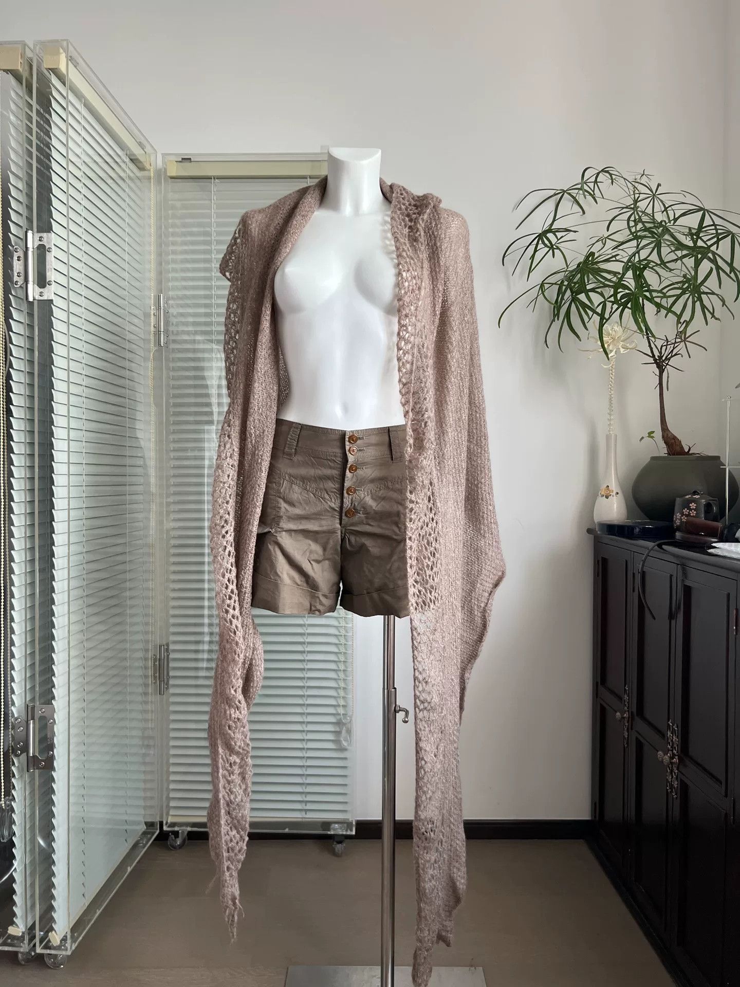 Other Wasteland Style Hollow Knit Asymmetrical Vest Size S / US 4 / IT 40 - 7 Thumbnail