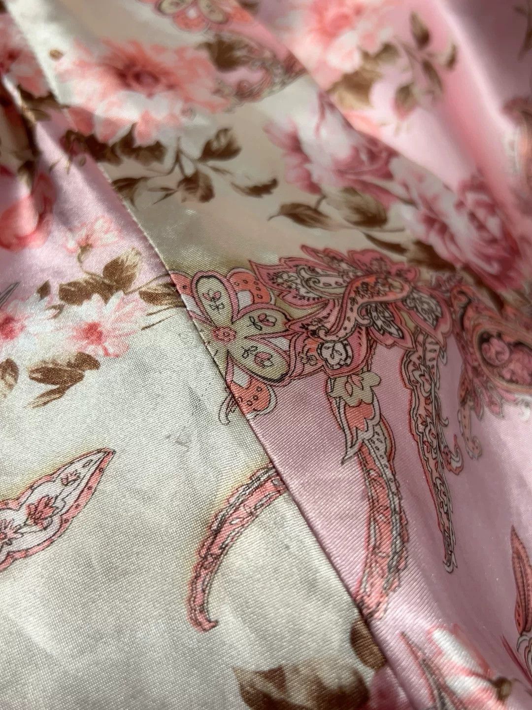 Other Pink Beaded Satin Floral Camisole Top Size S / US 4 / IT 40 - 9 Thumbnail
