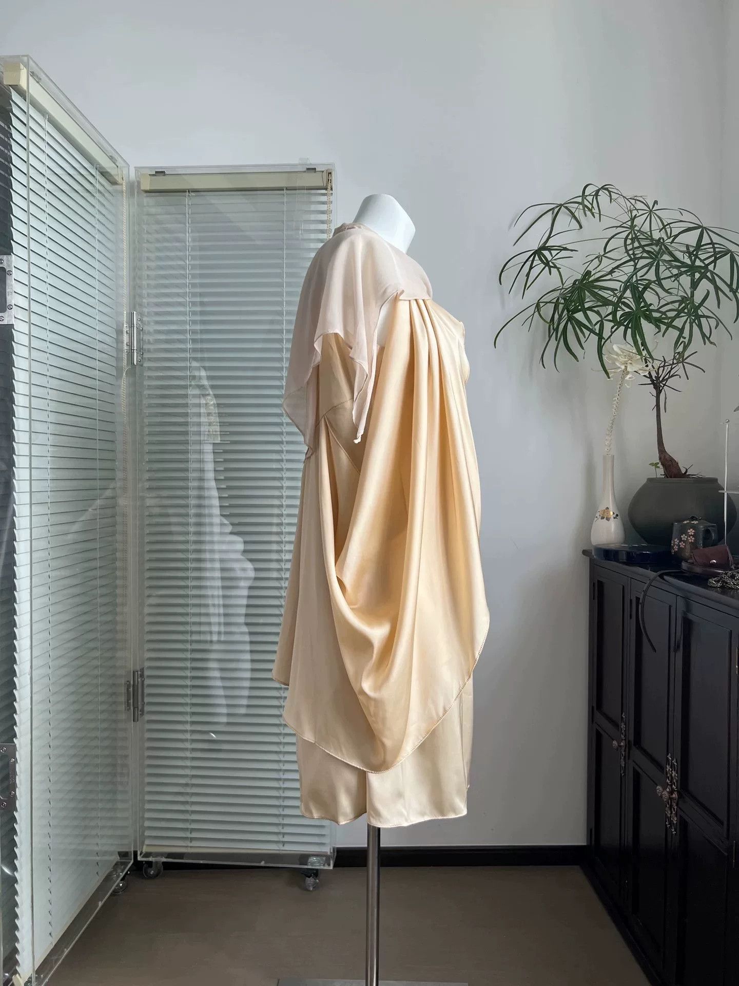 Other European Vintage Pleated Drapey Tank Dress Size XL / US 12-14 / IT 48-50 - 3 Thumbnail