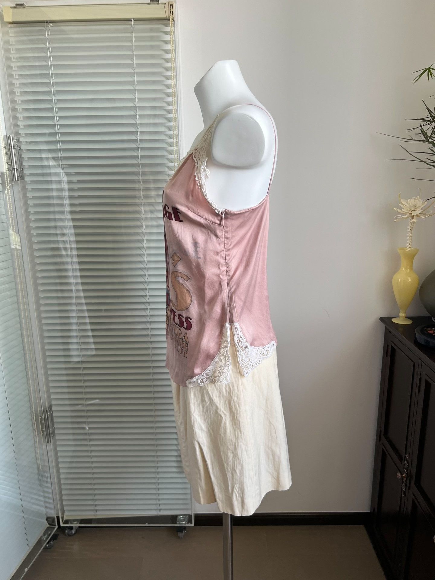 Dolce & Gabbana D&G Silk Printed Camisole Top Size M / US 6-8 / IT 42-44 - 5 Thumbnail