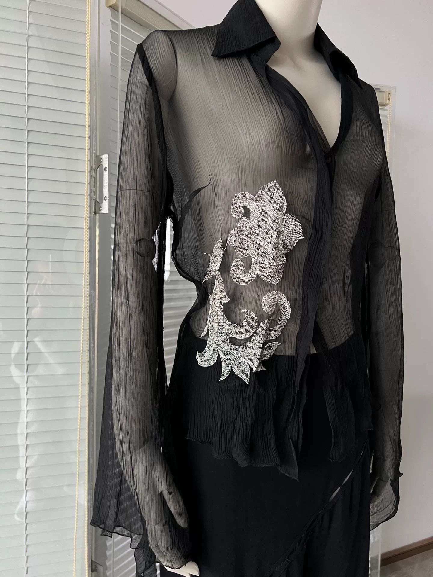 Other Vintage Italian Silver Lily Silk Shirt Size M / US 6-8 / IT 42-44 - 4 Thumbnail