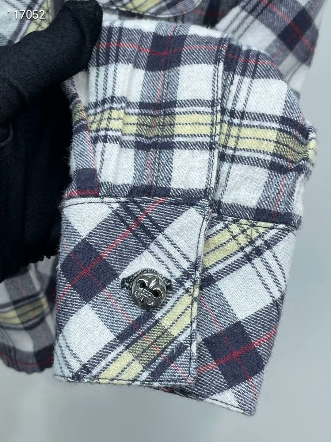 Chrome Hearts Chrome Hearts Plaid Casual Shirt Size M / US 6-8 / IT 42-44 - 4 Thumbnail
