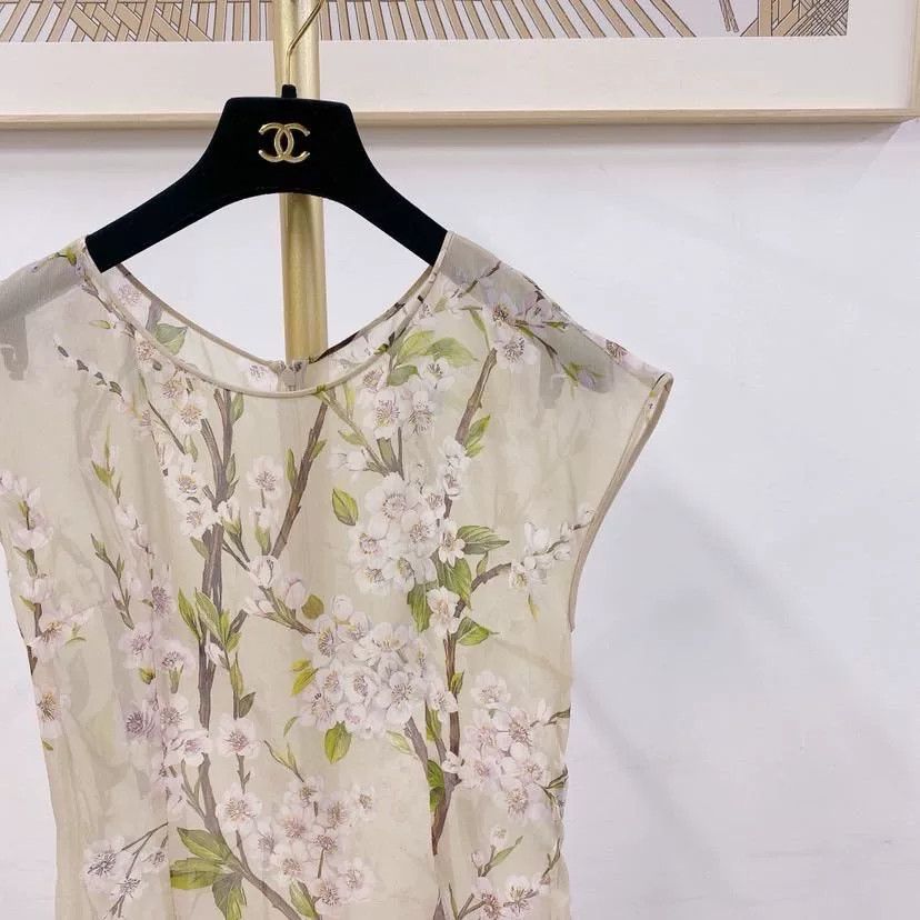 Dolce & Gabbana Dolce & Gabbana Floral Top Size M / US 6-8 / IT 42-44 - 3 Thumbnail