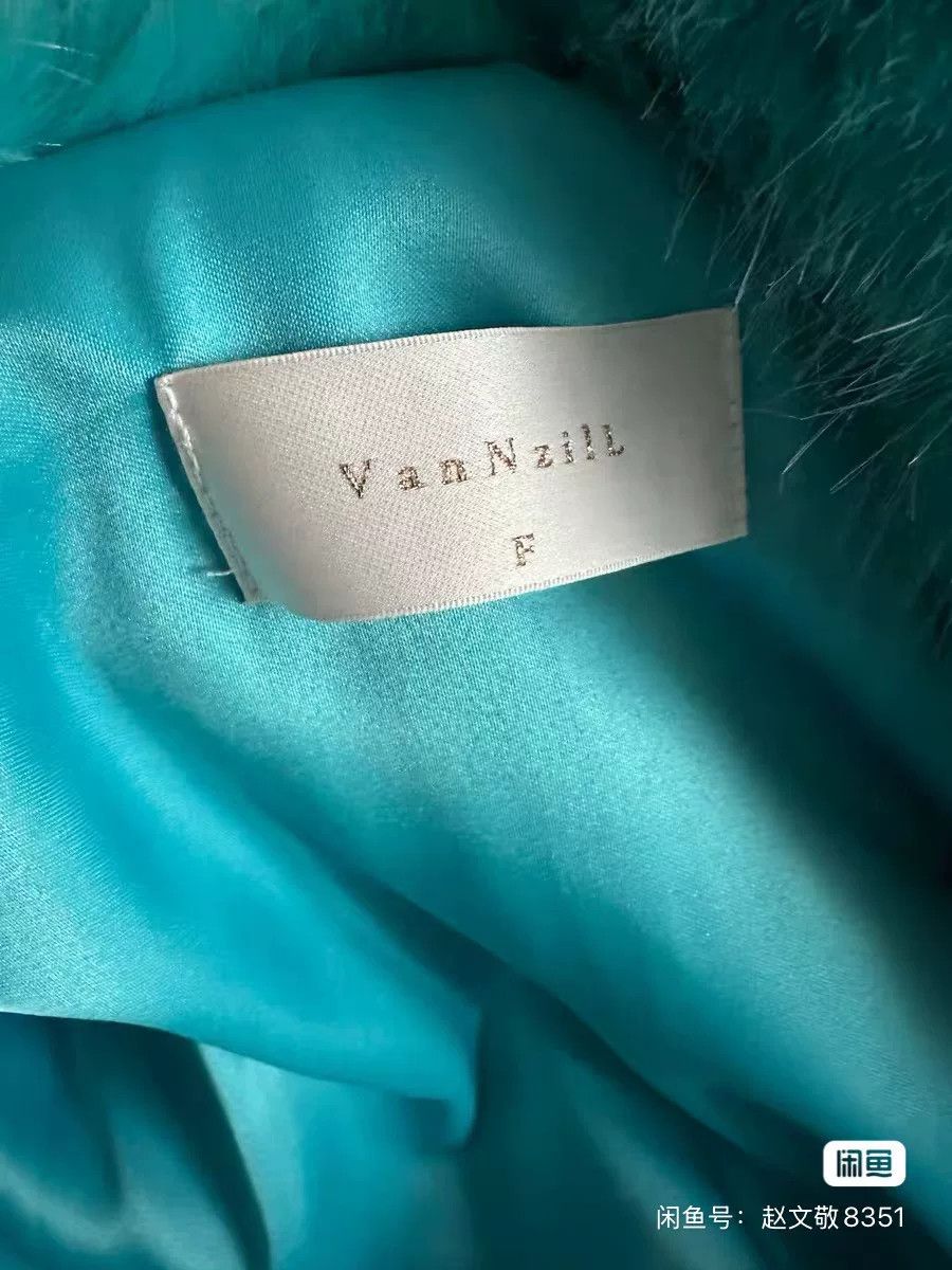 Other DINT Korean Blue Fur Coat Size M / US 6-8 / IT 42-44 - 4 Thumbnail