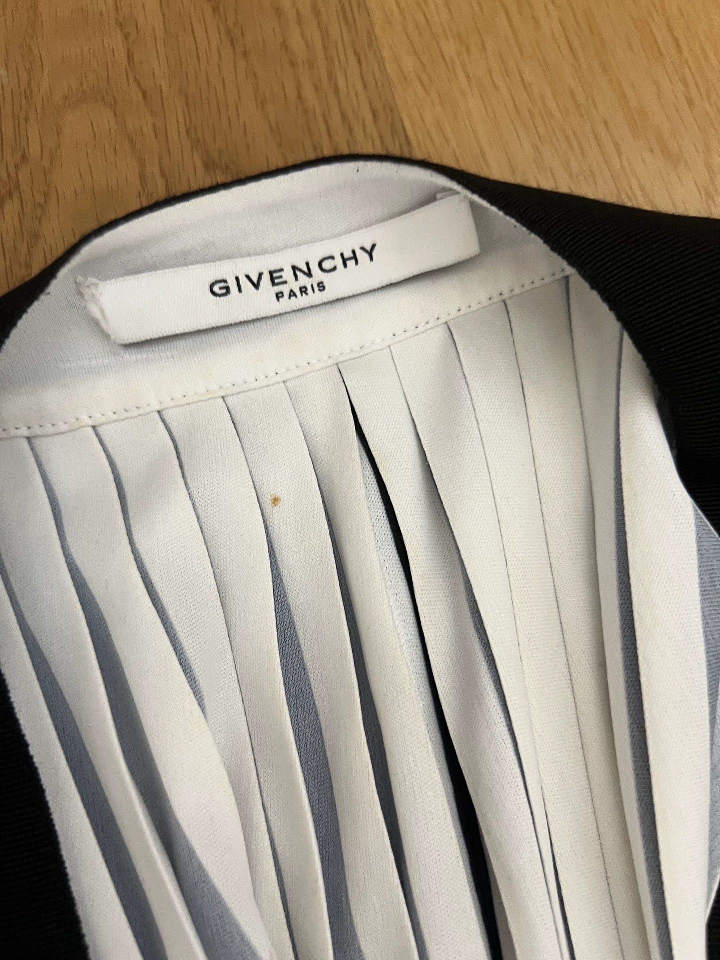 Givenchy Givenchy Size 38 Women's Dress Size M / US 6-8 / IT 42-44 - 2 Thumbnail