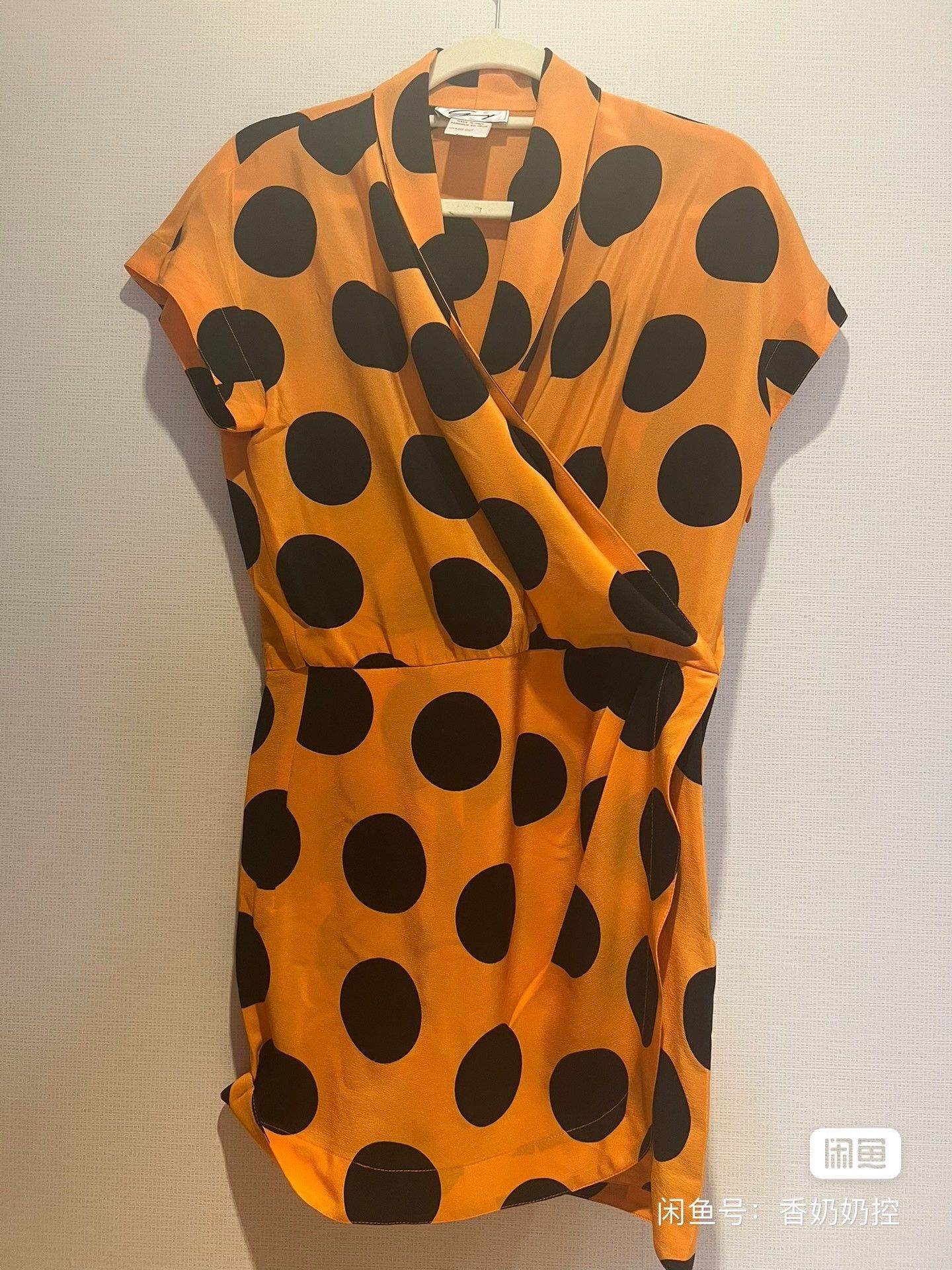 Other Foreign Brand Silk Vintage Dress Size M / US 6-8 / IT 42-44 - 2 Thumbnail
