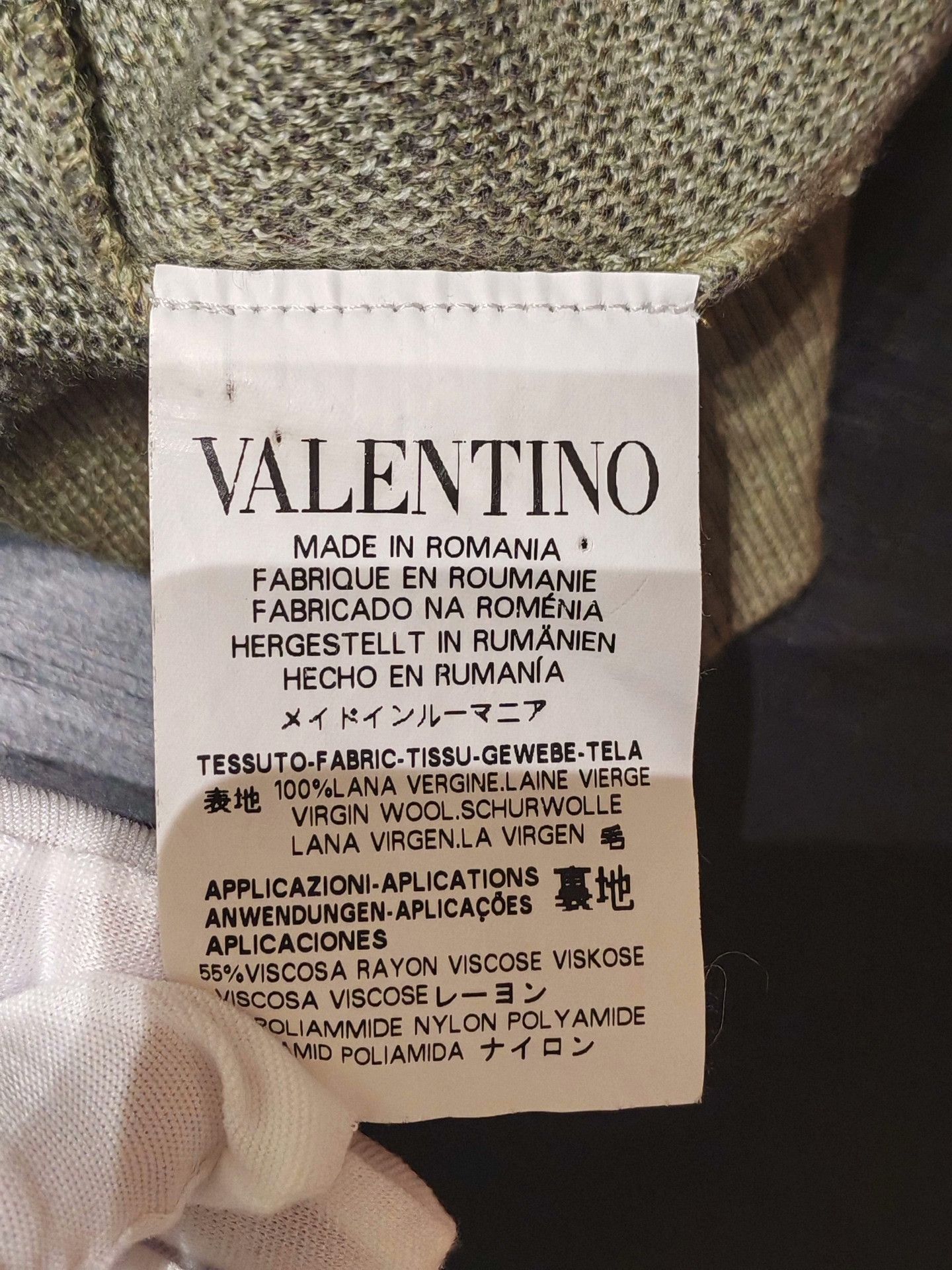 RED Valentino RED VALENTINO Camouflage V-Neck Knit Size M / US 6-8 / IT 42-44 - 5 Thumbnail
