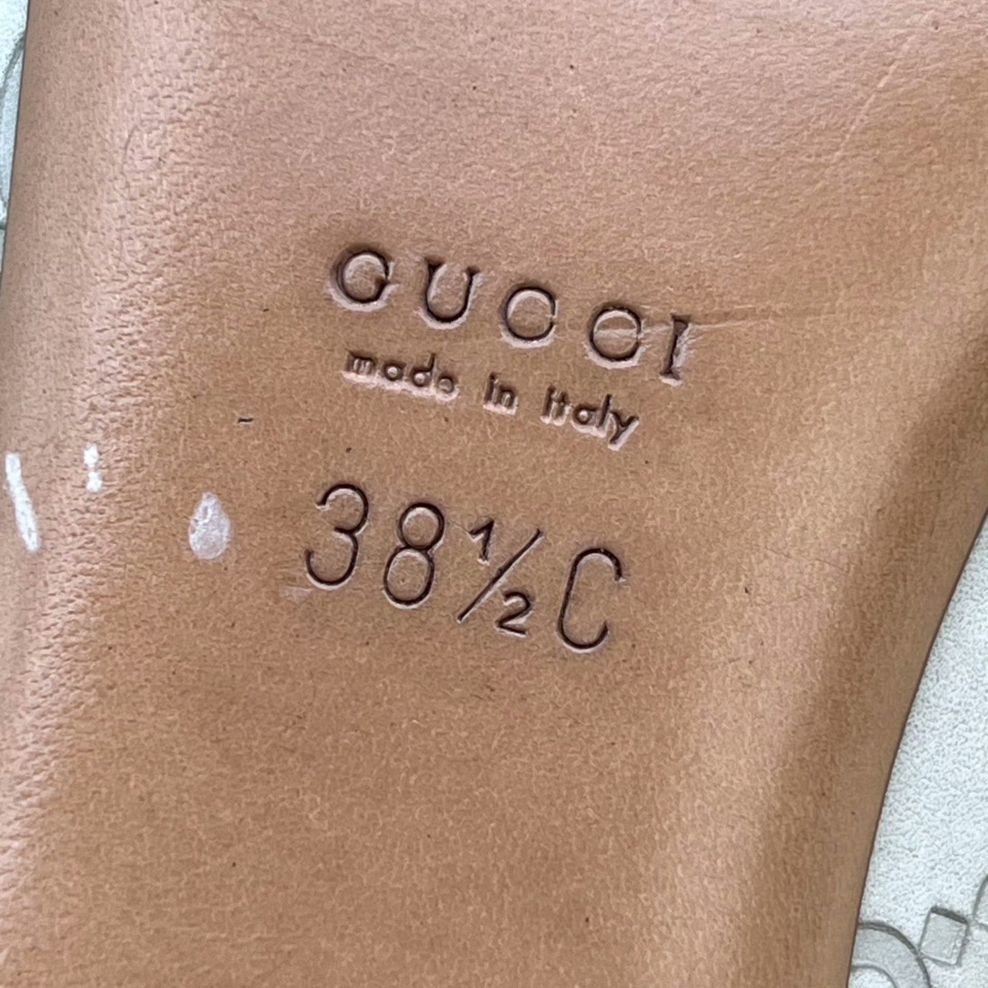 Gucci Gucci Casual Lowtop Sneakers us_8 Women Size US 8 / IT 38 - 6 Thumbnail