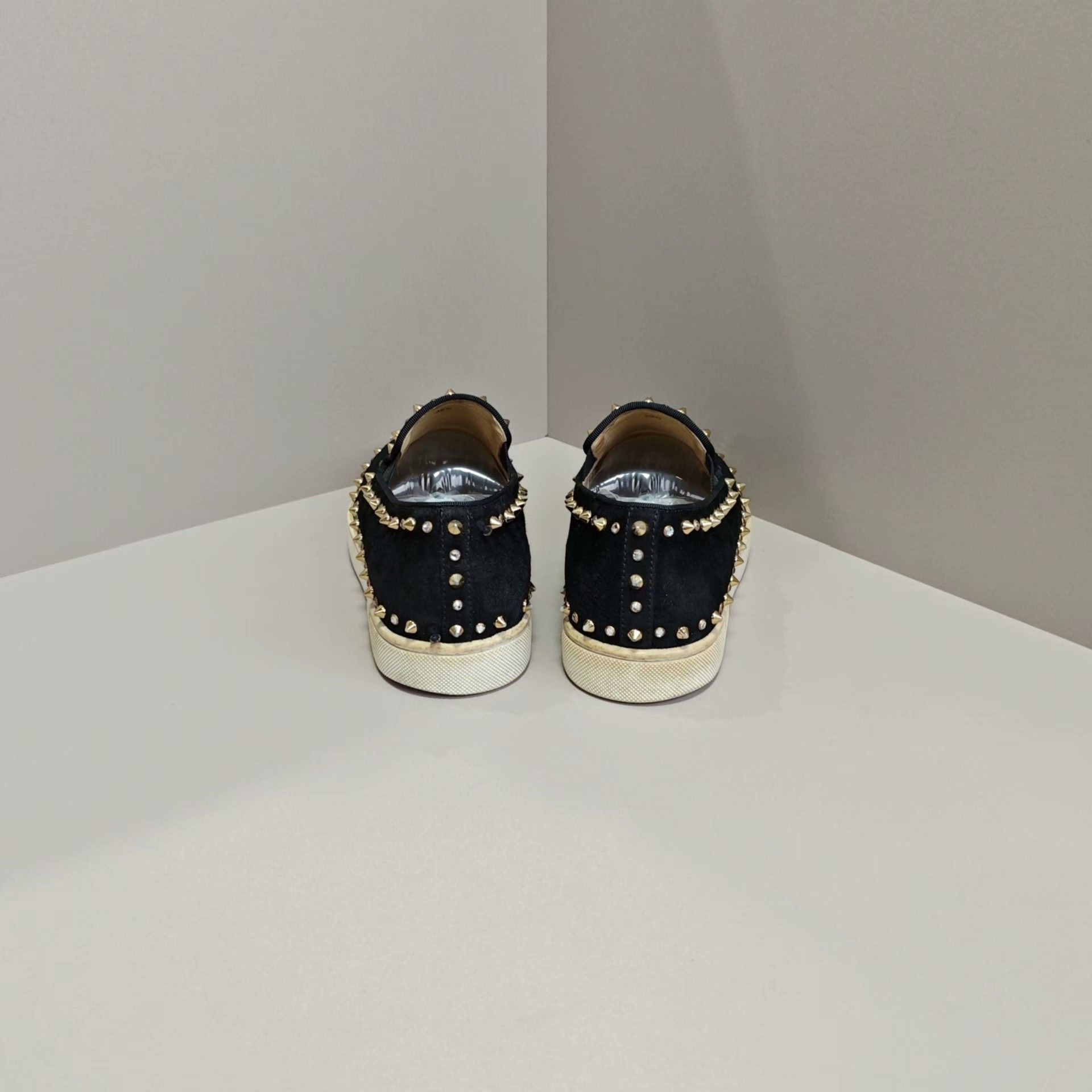 Christian Louboutin Christian Louboutin Lowtop Sneakers 6 Men Size US 6 / EU 39 - 3 Thumbnail