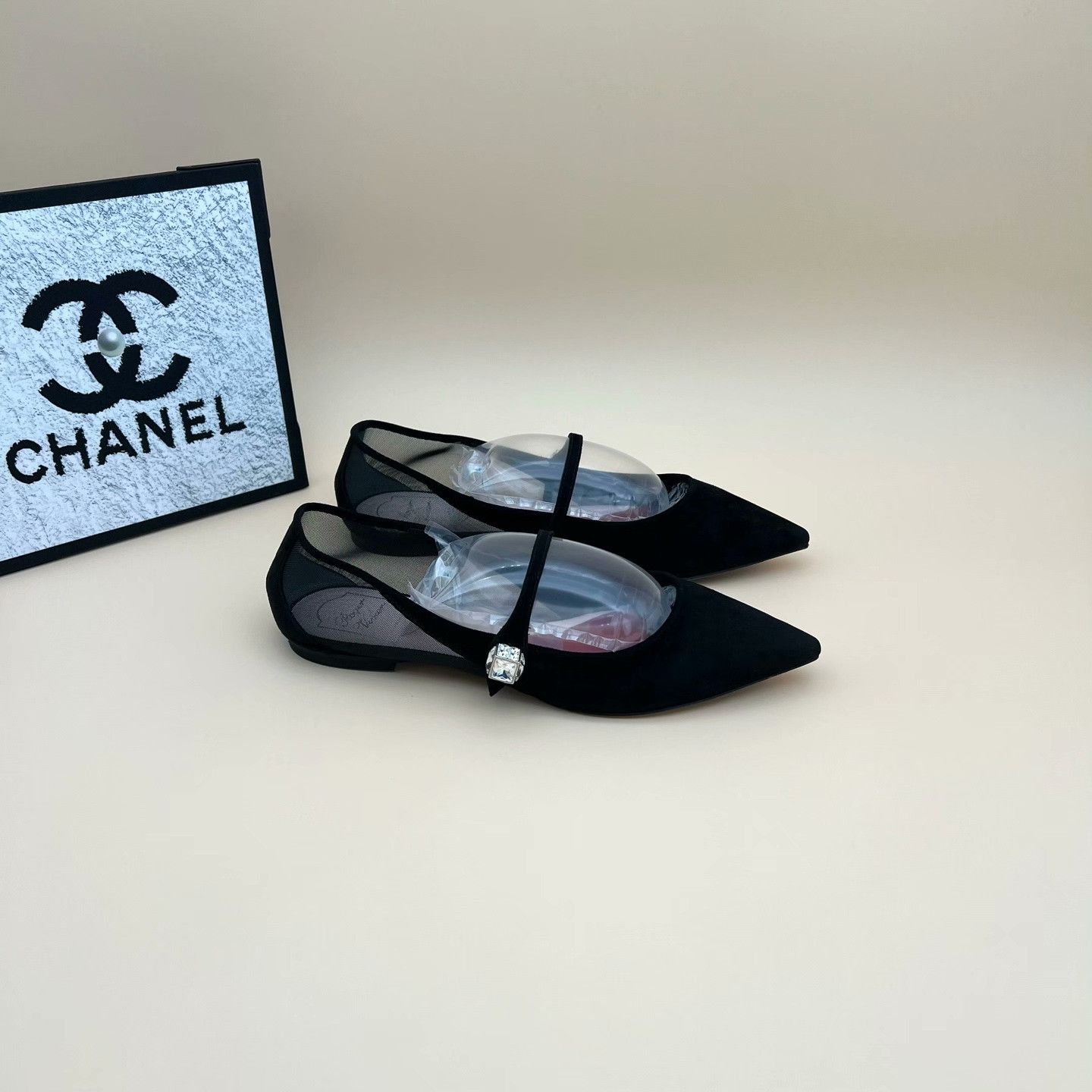 Roger Vivier Roger Vivier Casual Lowtop Sneakers us_8 Women Size US 8 / IT 38 - 4 Thumbnail