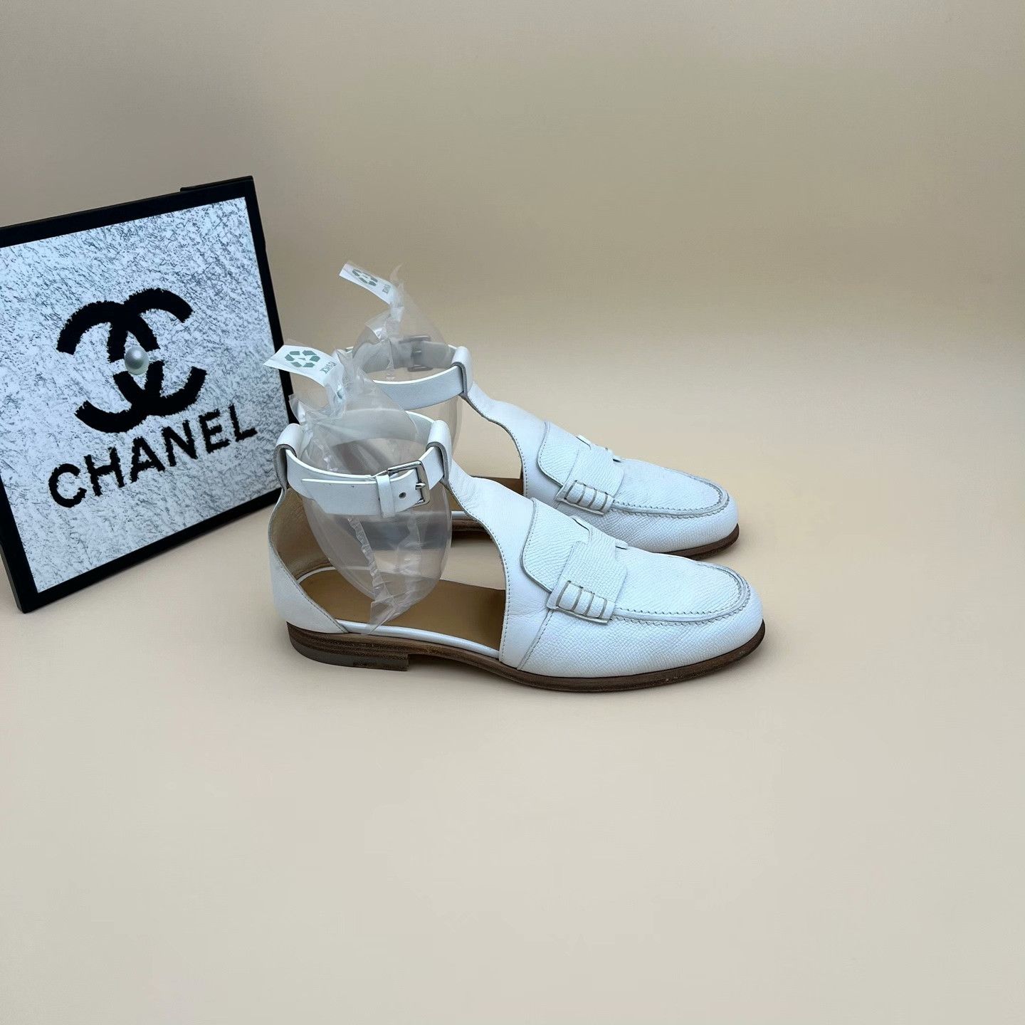 Hermes Hermes Sandals us_7 Women Size US 7 / IT 37 - 4 Thumbnail