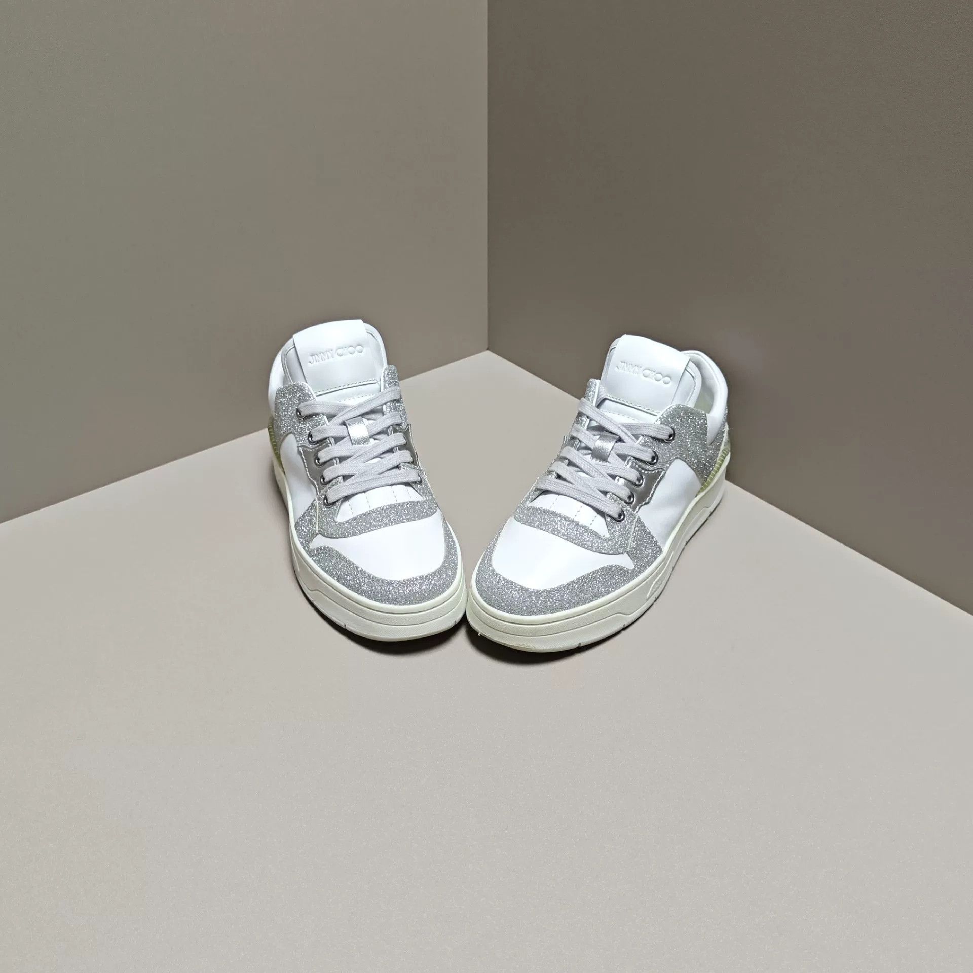 Jimmy Choo Jimmy Choo Pink Lowtop Sneakers us_6 Women Size US 6 / IT 36 - 2 Thumbnail