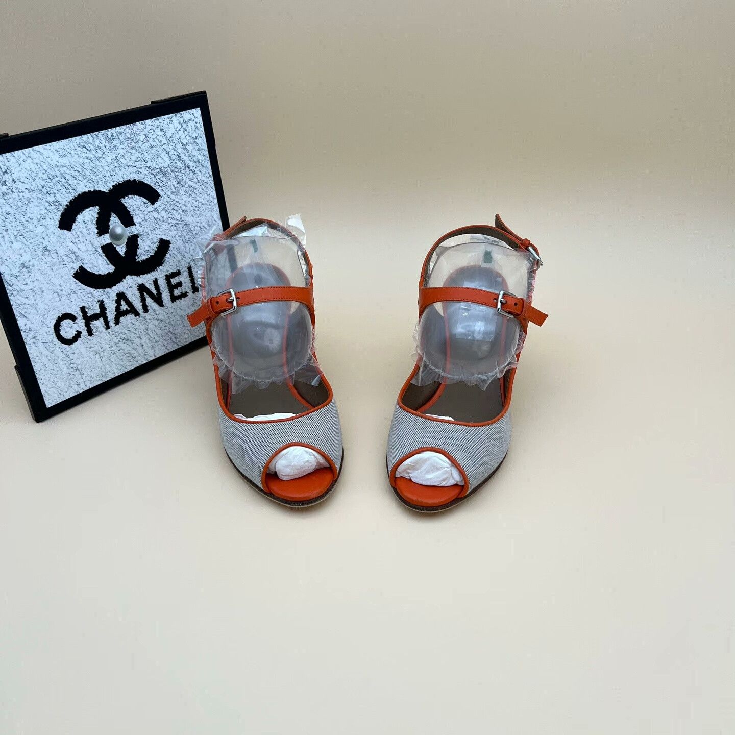 Hermes Hermes Sandals us_6 Women Size US 6 / IT 36 - 2 Thumbnail
