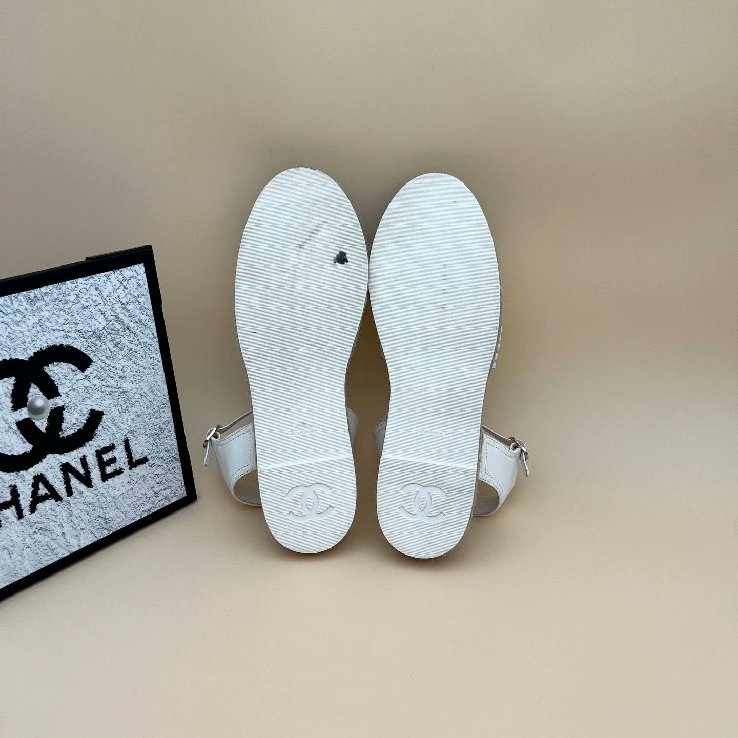 Chanel Chanel Retro Sandals us_9 Women Size US 9 / IT 39 - 5 Thumbnail