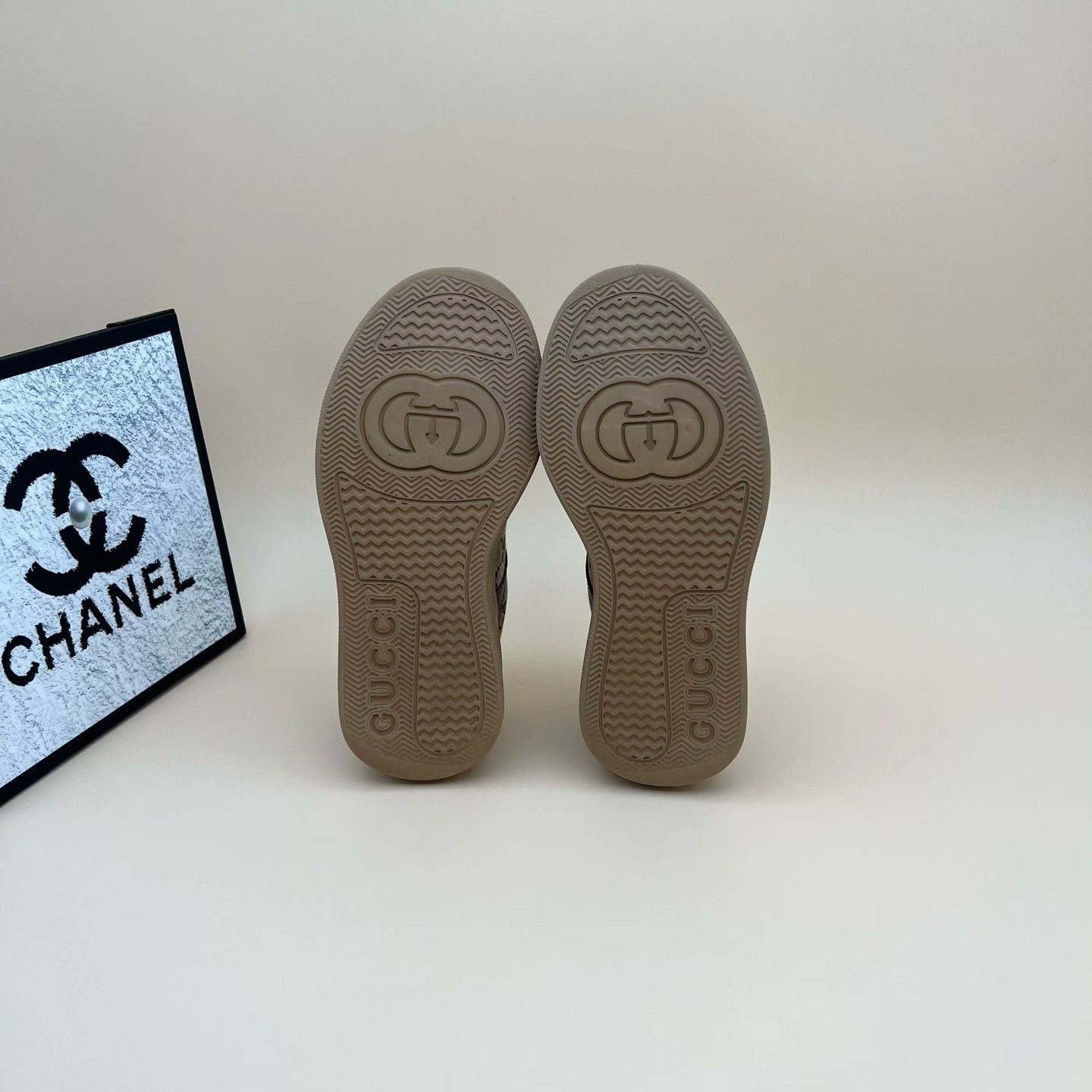 Gucci Gucci Lowtop Sneakers it_34-5 Women Size US 4.5 / IT 34.5 - 5 Thumbnail