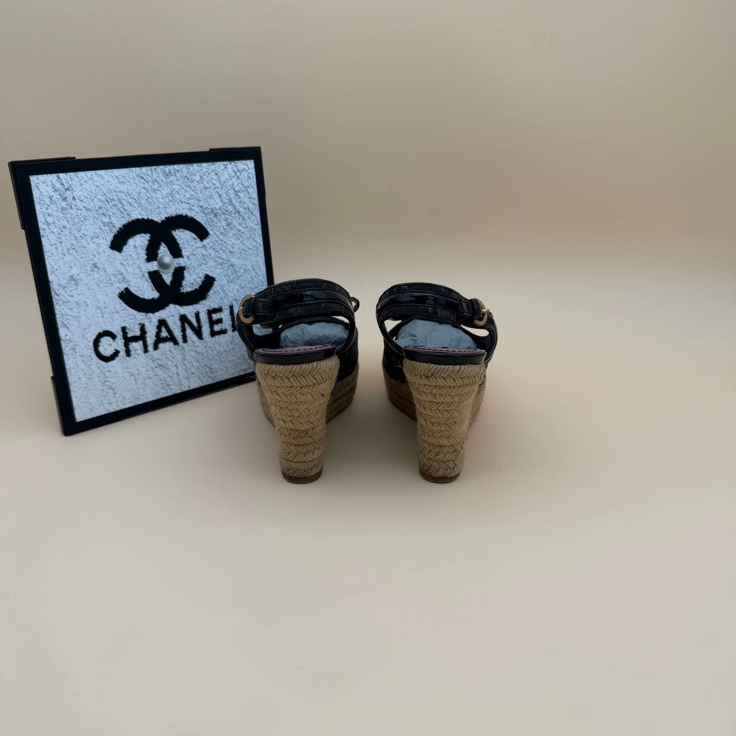 Louis Vuitton Louis Vuitton Sandals us_7 Women Size US 7 / IT 37 - 3 Thumbnail