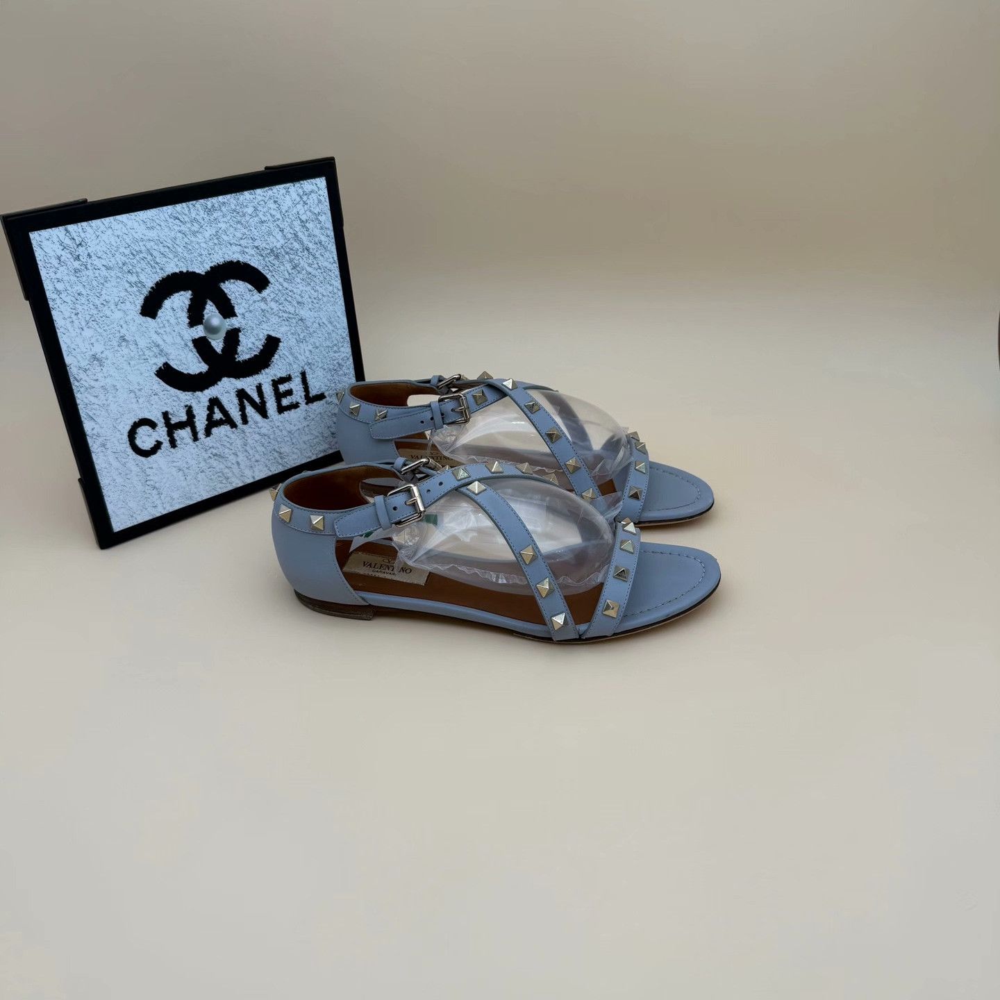 Valentino Valentino Sandals us_7 Women Size US 7 / IT 37 - 4 Thumbnail